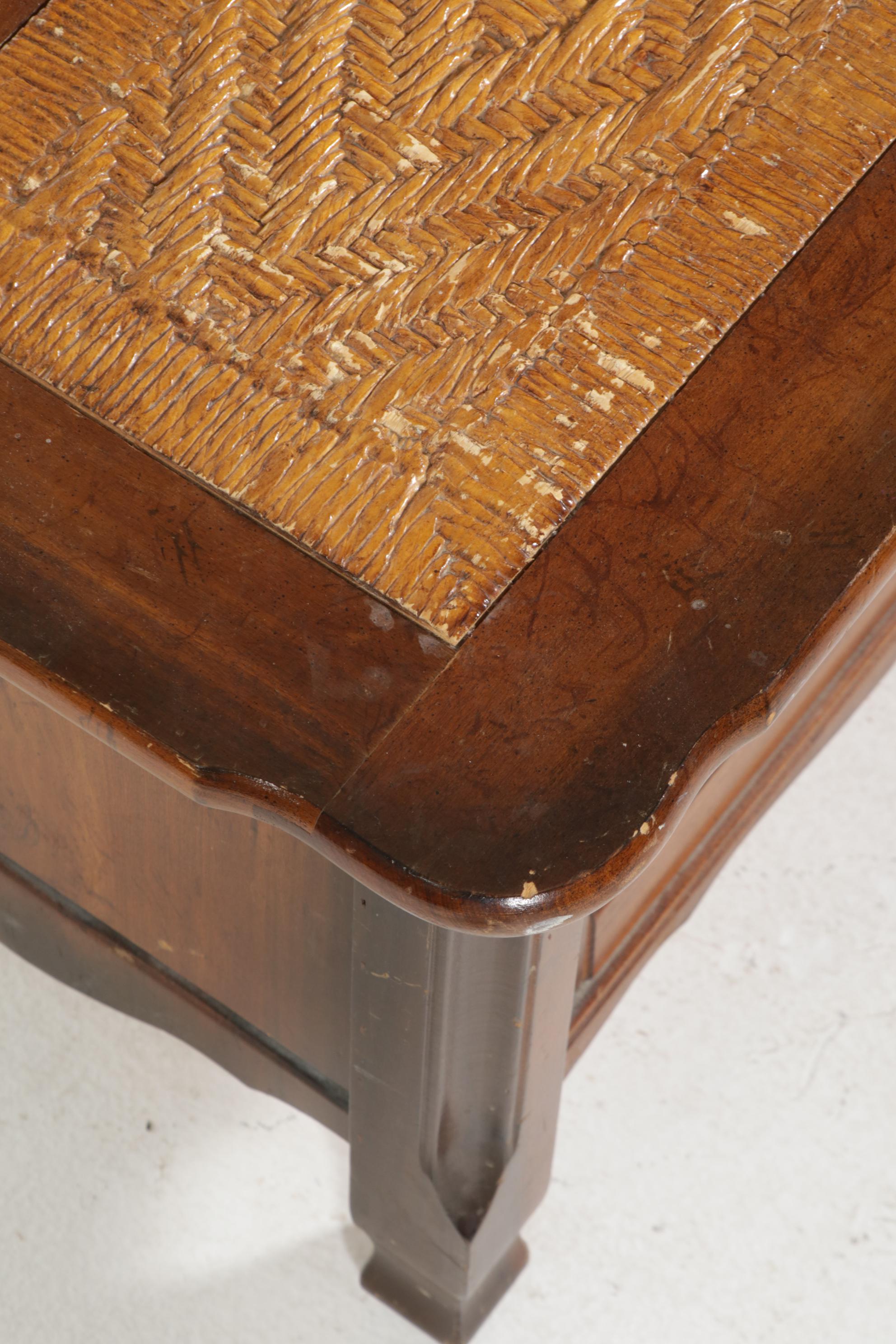 French Provincial Style Cedar-Lined Wood Lift-Lid Storage Bench