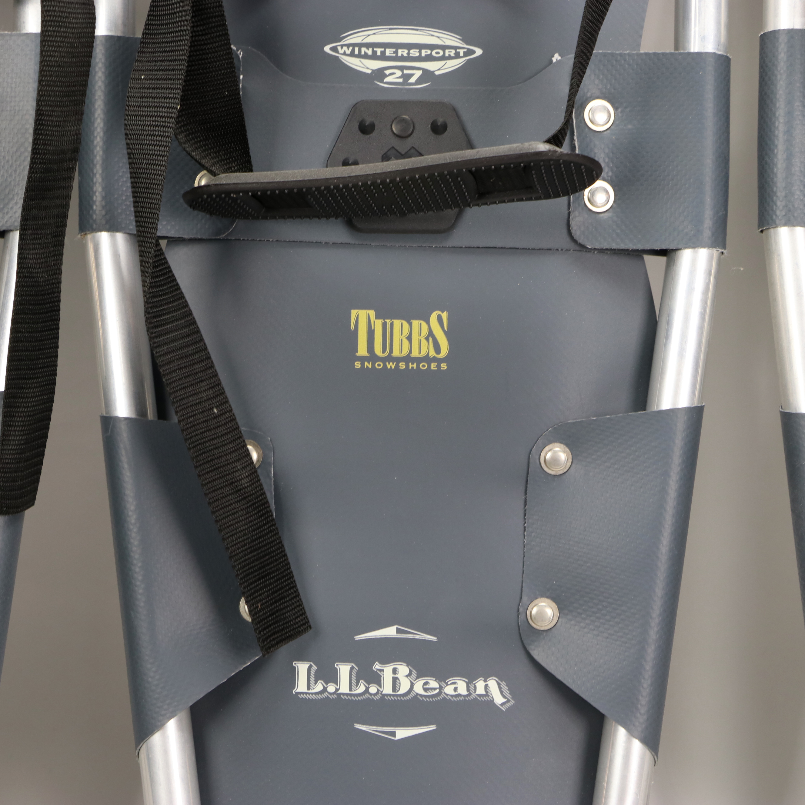 L.L.Bean Tubbs Snowshoes with Aluminum Trek Pole