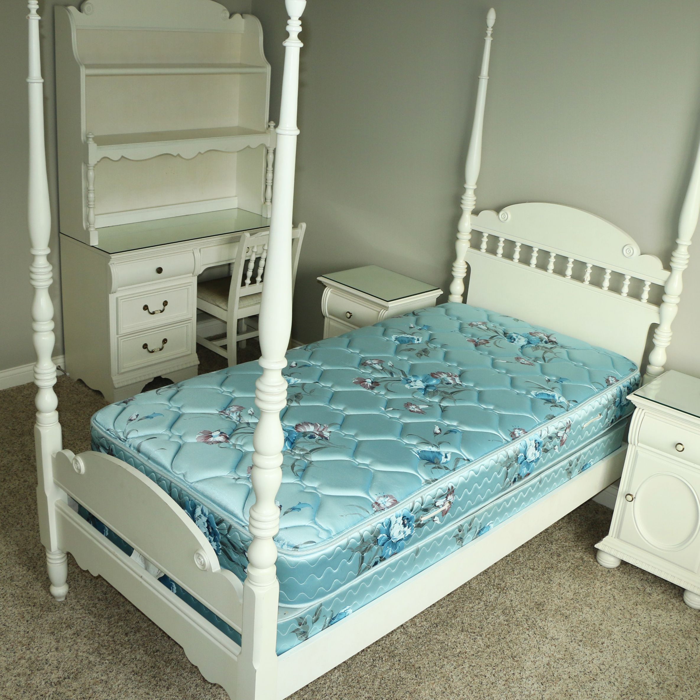 Lexington "Country Cottage Collection" Twin Bed Frame w/Nightstands and