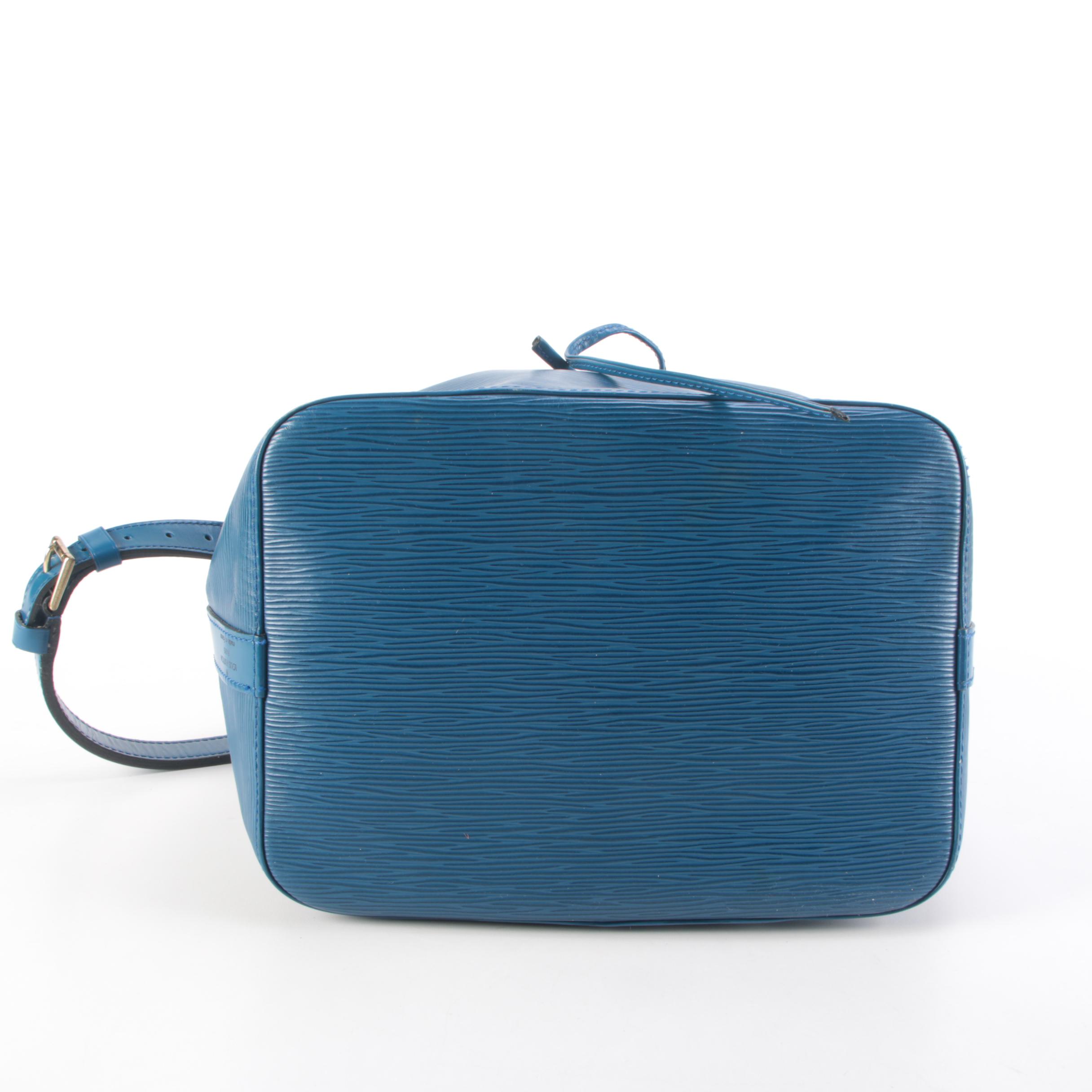 Louis Vuitton Noé Bucket Bag in Toledo Blue Epi and Smooth Leather