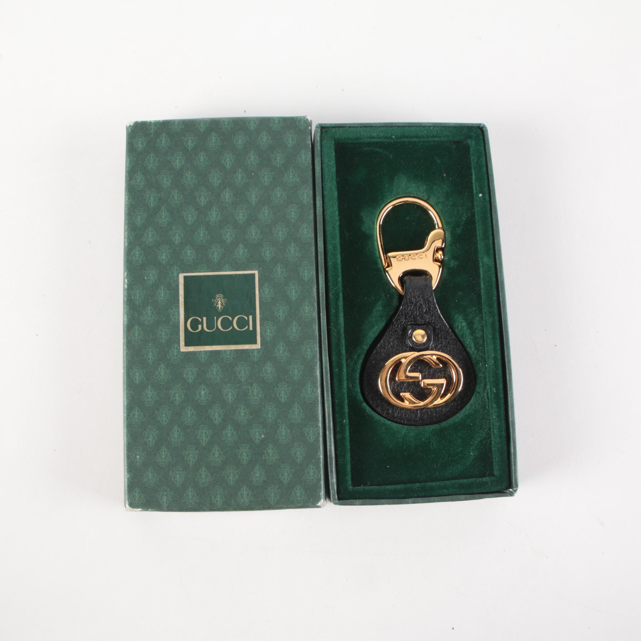 Gucci Interlocking GG and Black Leather Key Ring with Box