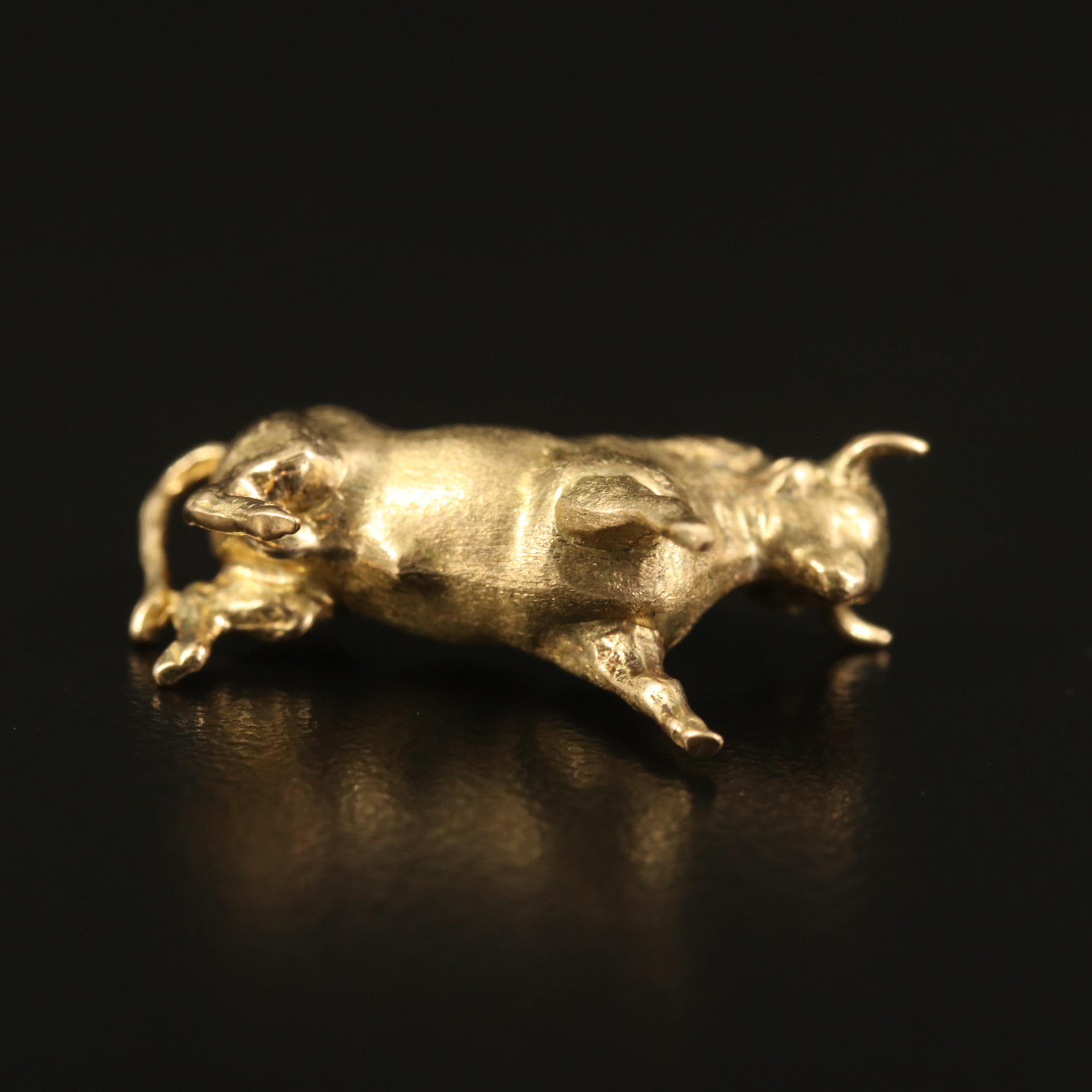 18K Bull Pendant
