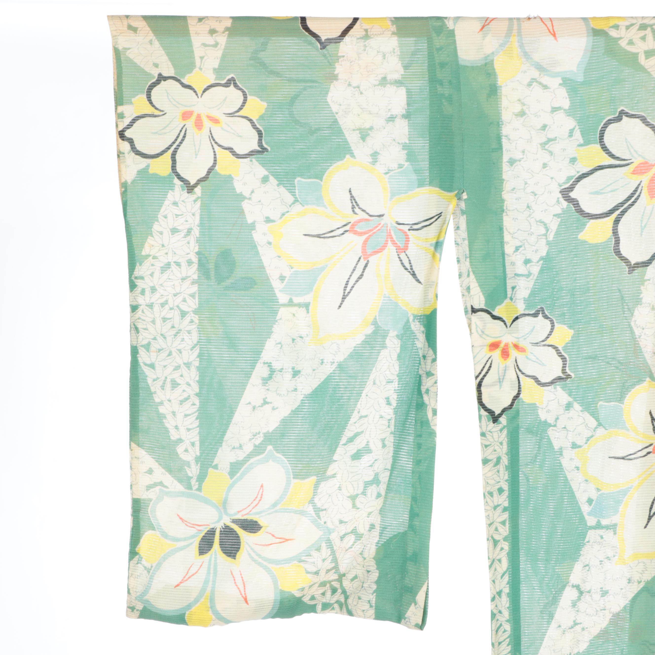 Ro Woven Green Floral Silk Natsu Kimono, Shōwa Period