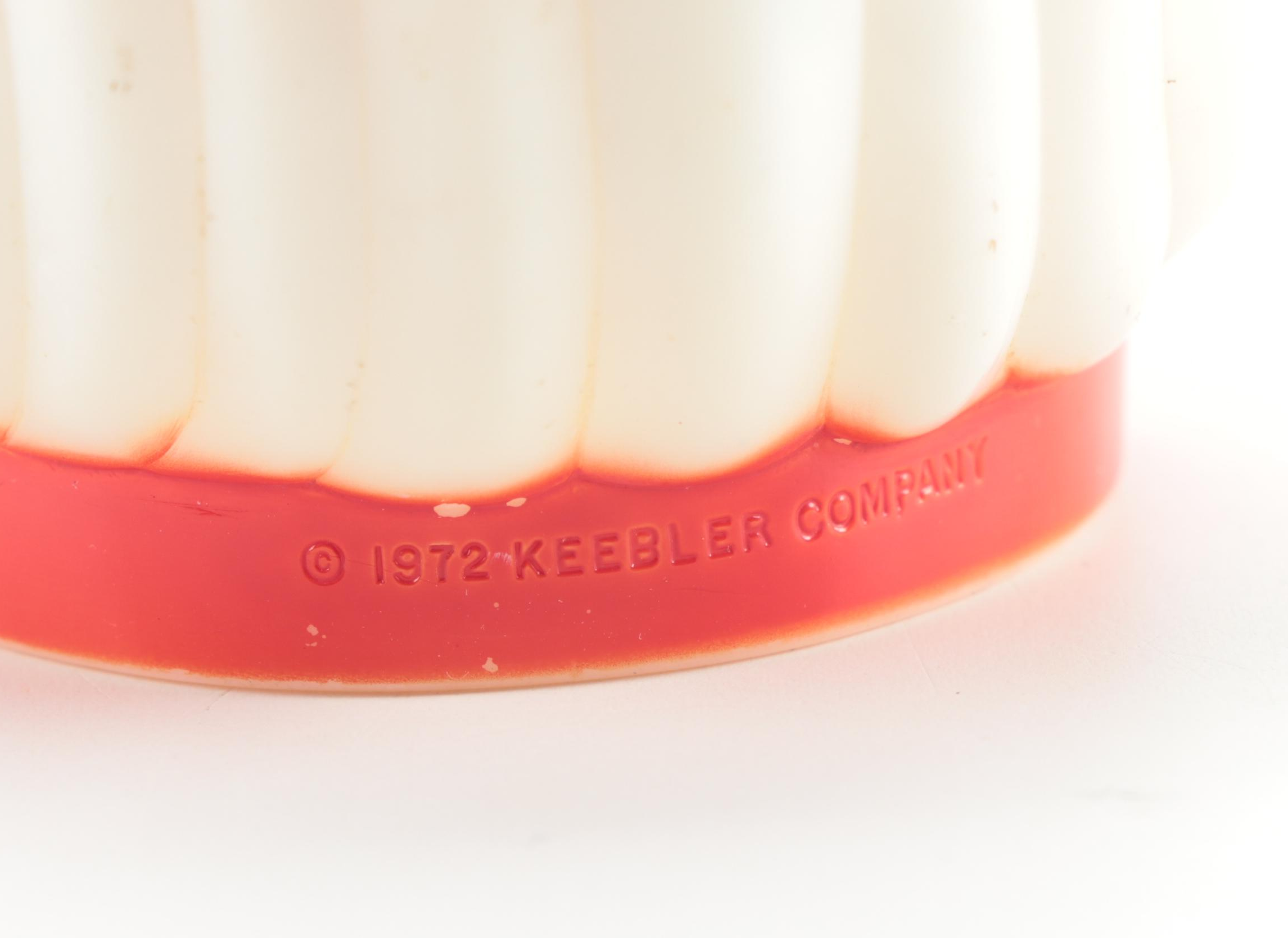 Keebler and Borden Advertising Character Breakfast Cups with Others