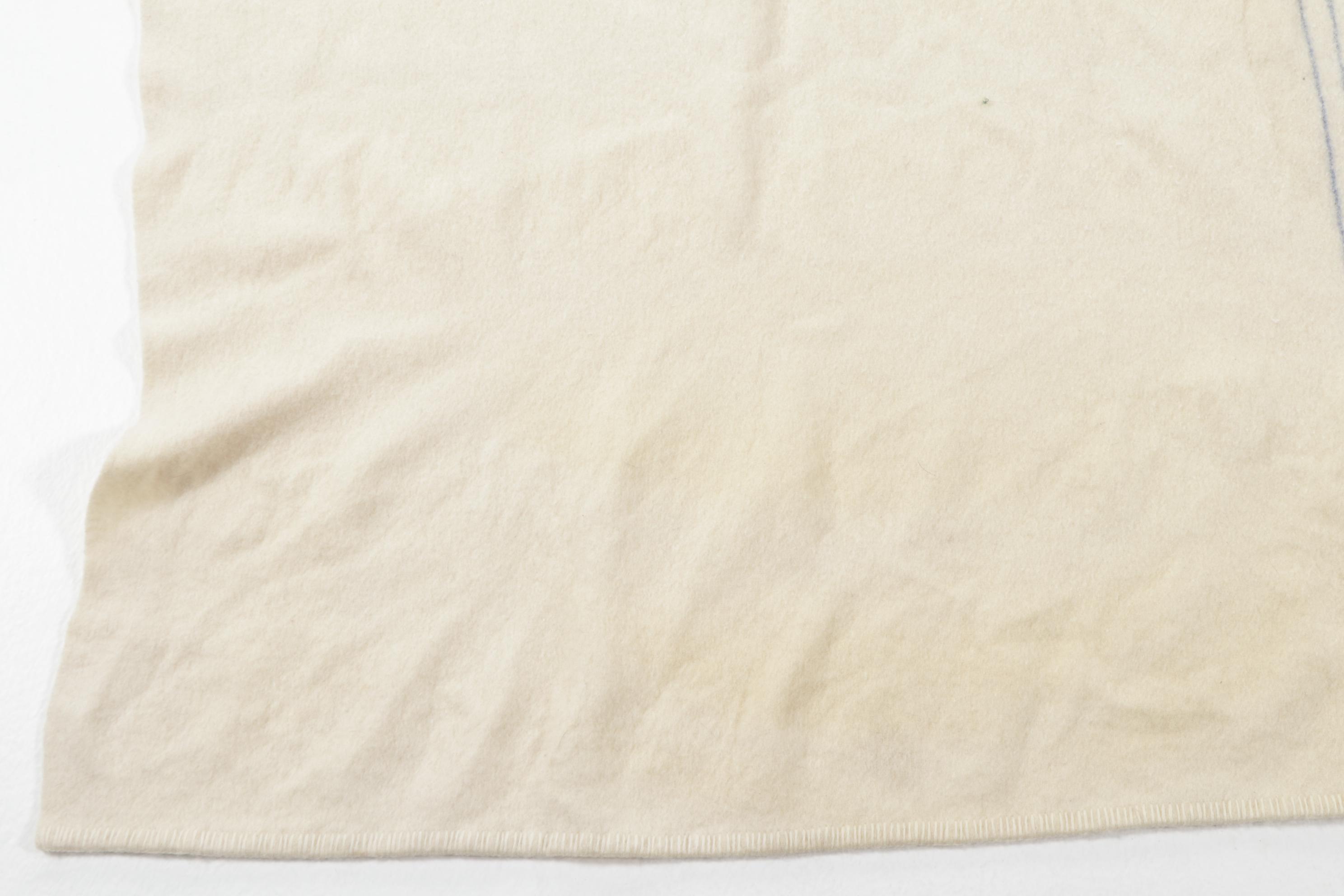 Pendelton Style Ivory Wool Blanket