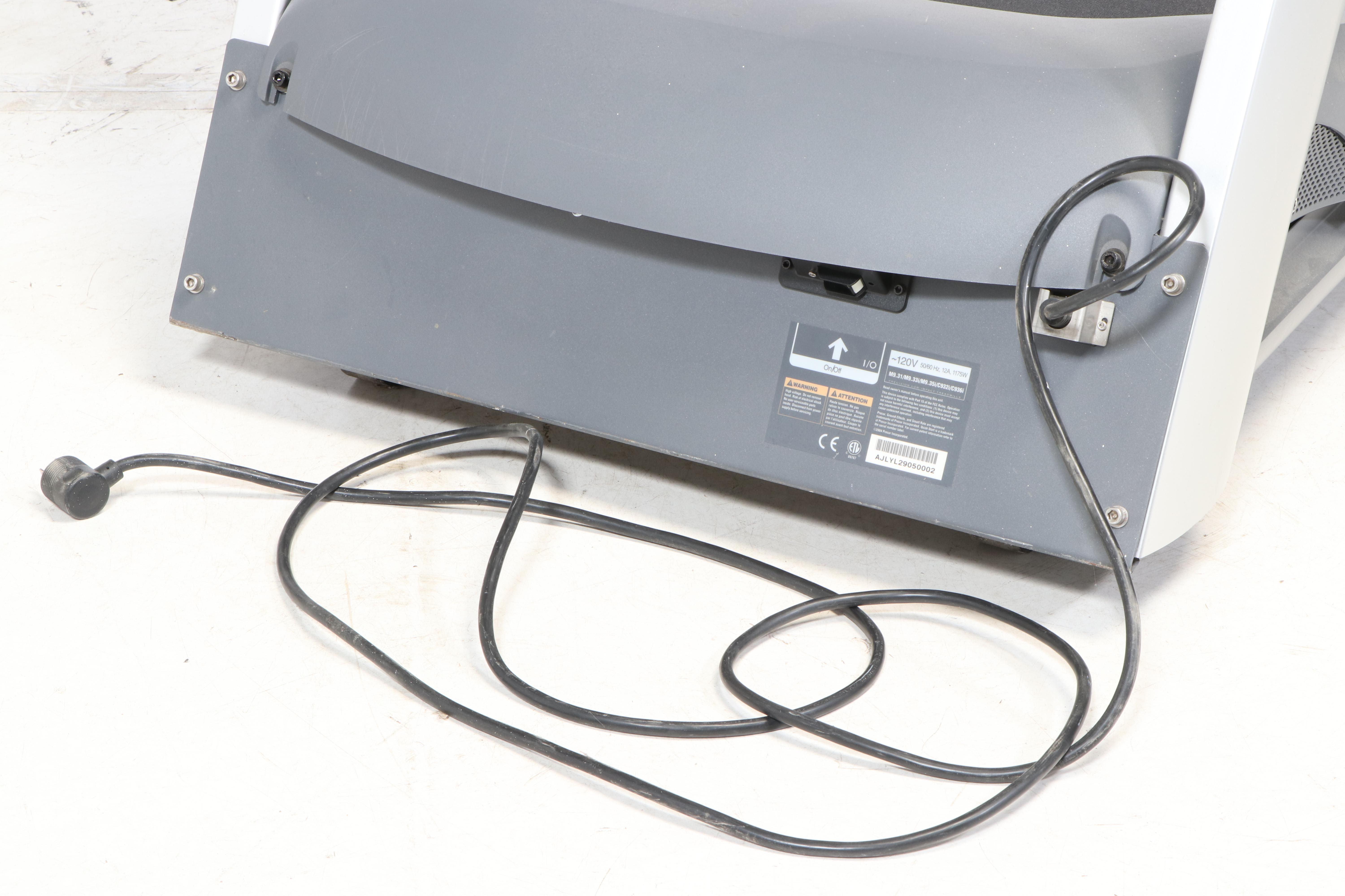 Precor 9.33i Low Impact Treadmill