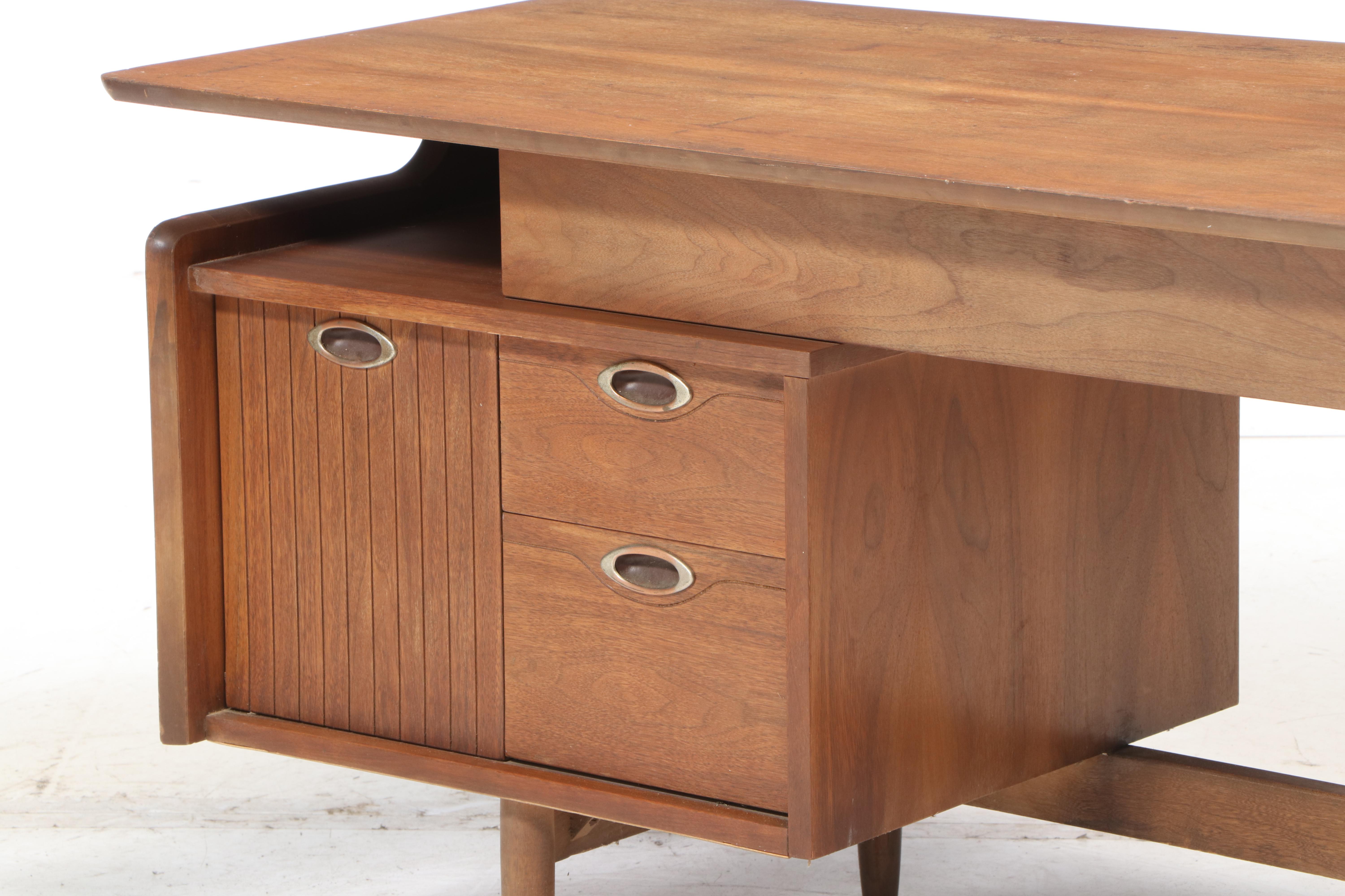 Hooker Furniture Mid Century Modern "Mainline" Walnut Desk