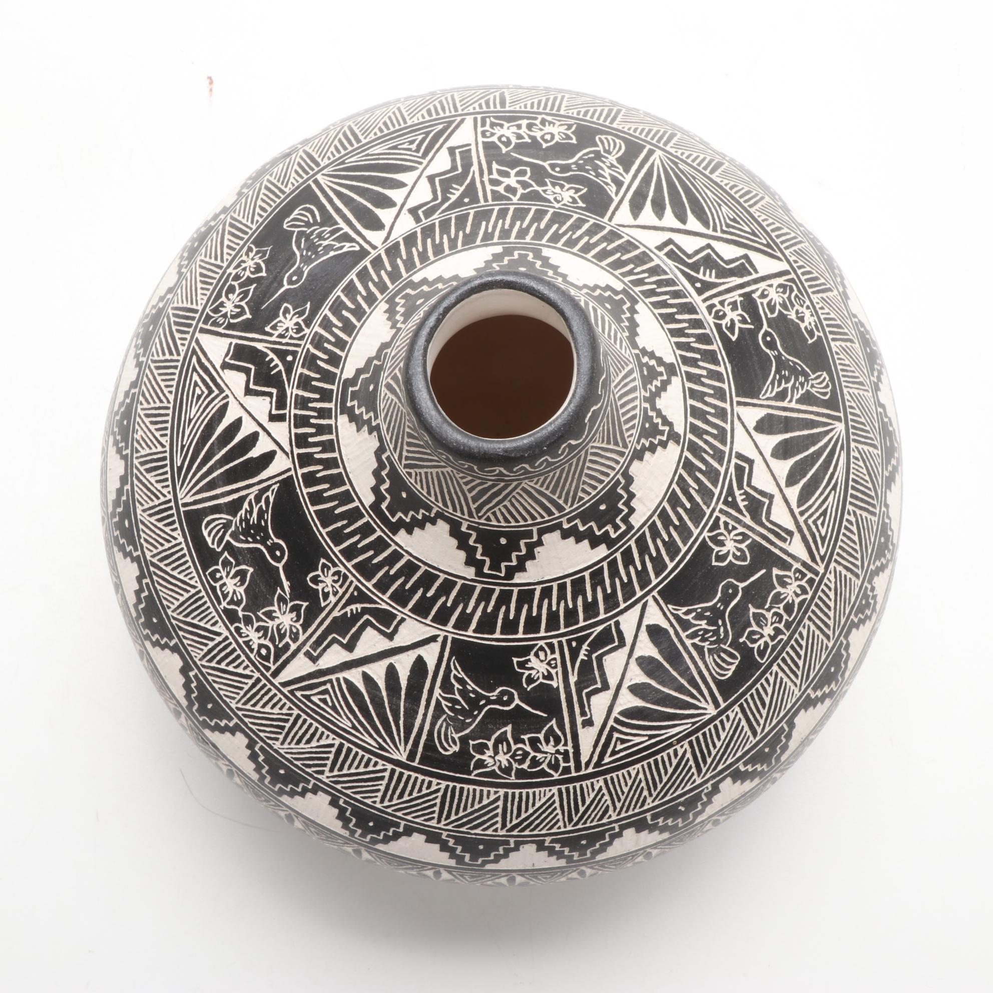 Harriet Yabeny Art Pottery Vase, 21st Century