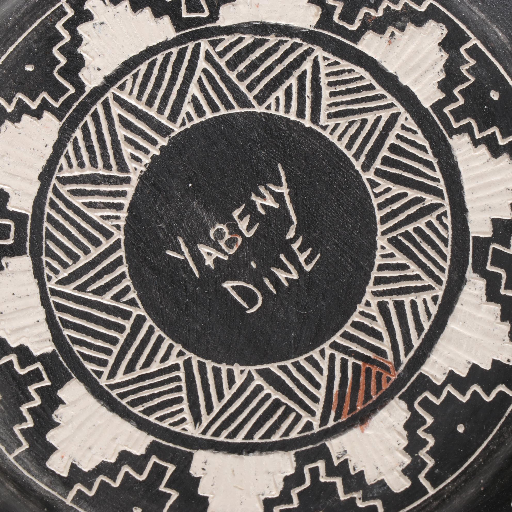 Harriet Yabeny Art Pottery Vase, 21st Century