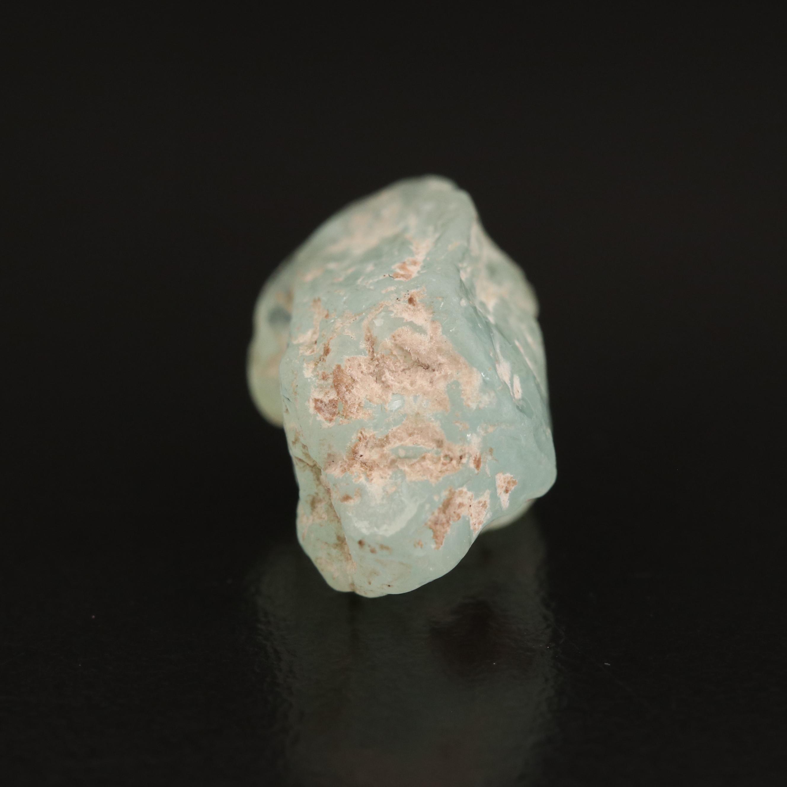 Loose 18.53 CT Rough Cut Beryl