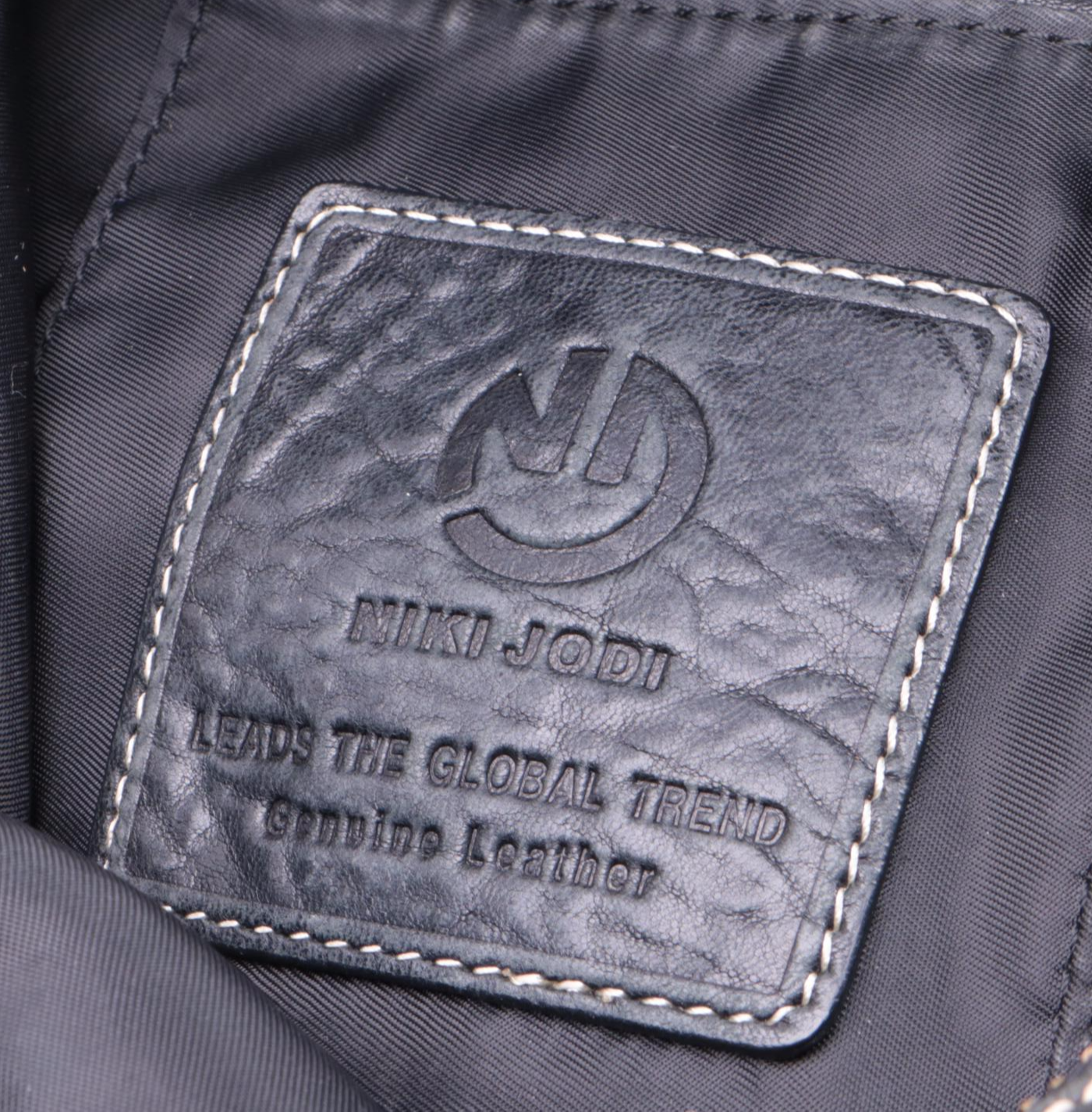 Niki Jodi Contrast Stitched Black Leather Messenger Style Shoulder Bag