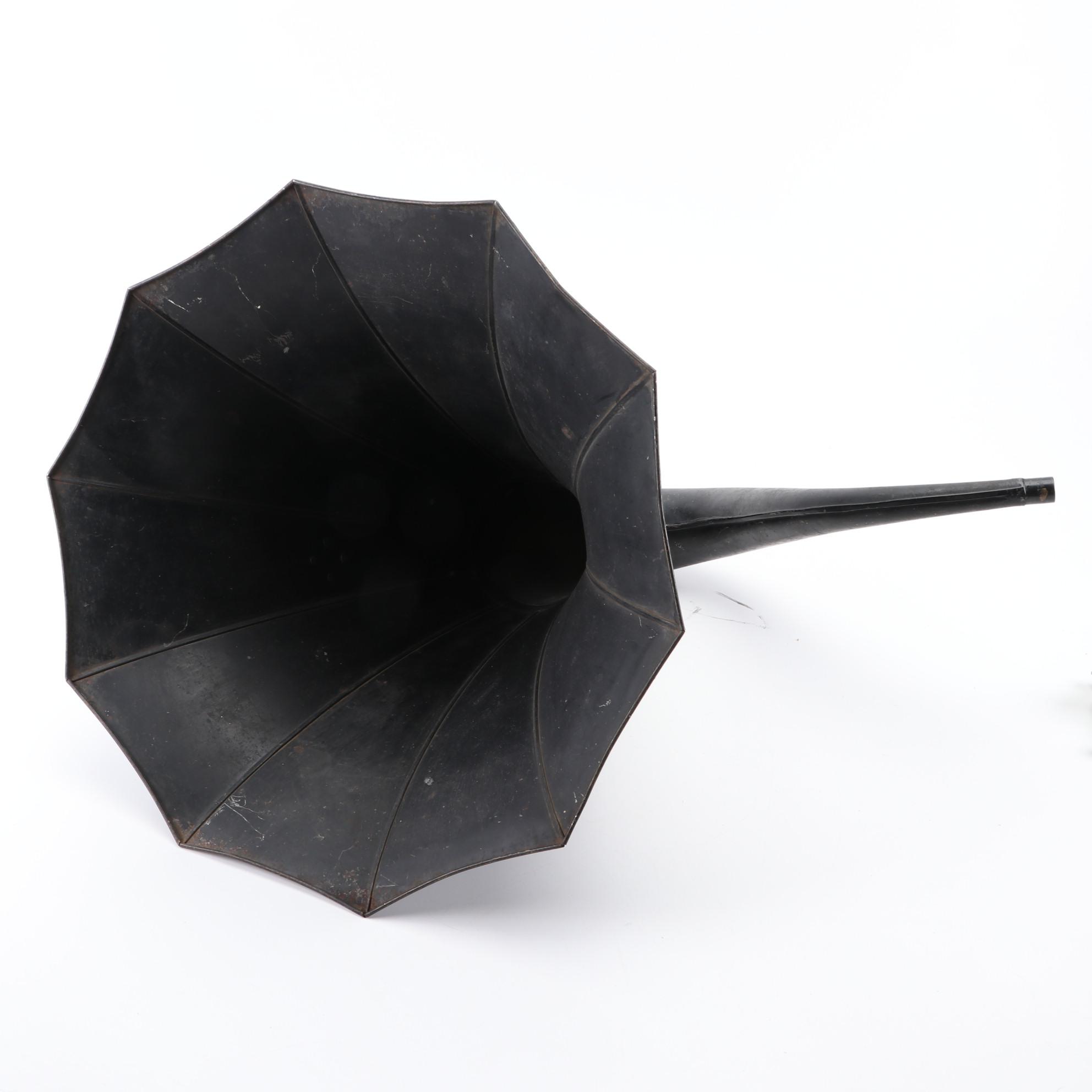 Edison Standard Phonograph with Box of Phonograph Cylinders, Early 20th Century