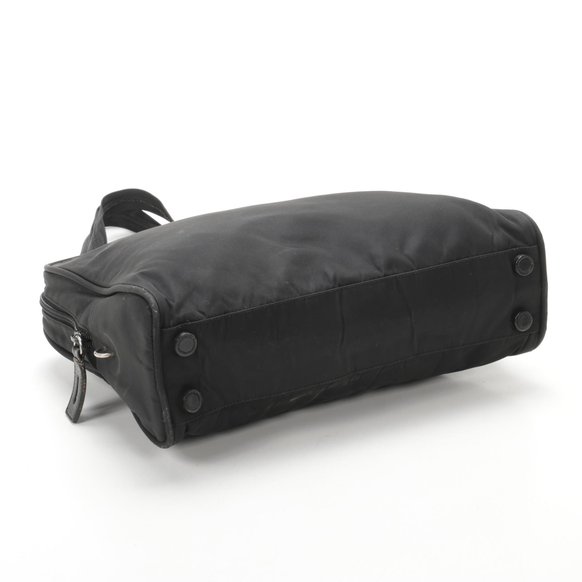 Prada Shoulder Bag in Black Tessuto Nylon