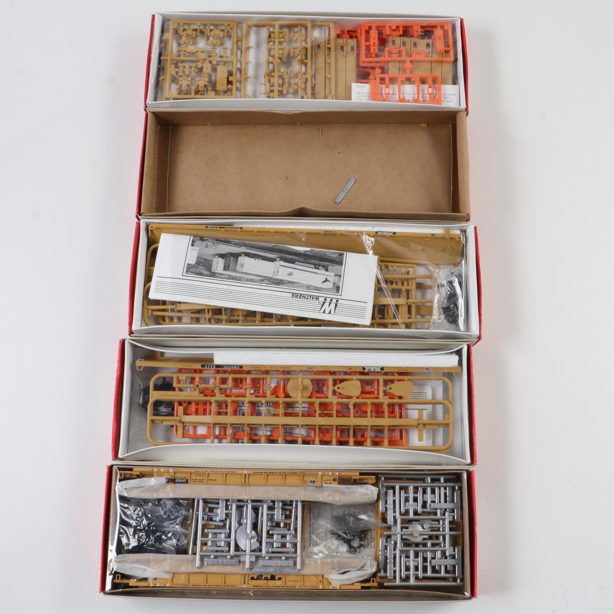 Walthers HO Scale Golden Age, Transition, Diesel Era Train Cars