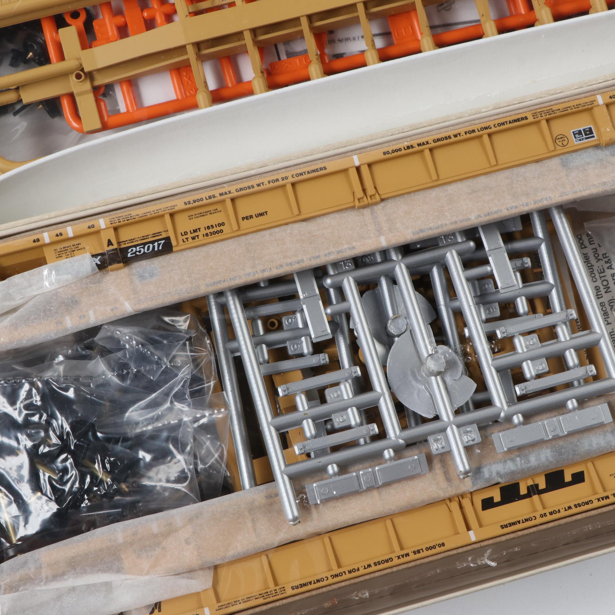 Walthers HO Scale Golden Age, Transition, Diesel Era Train Cars