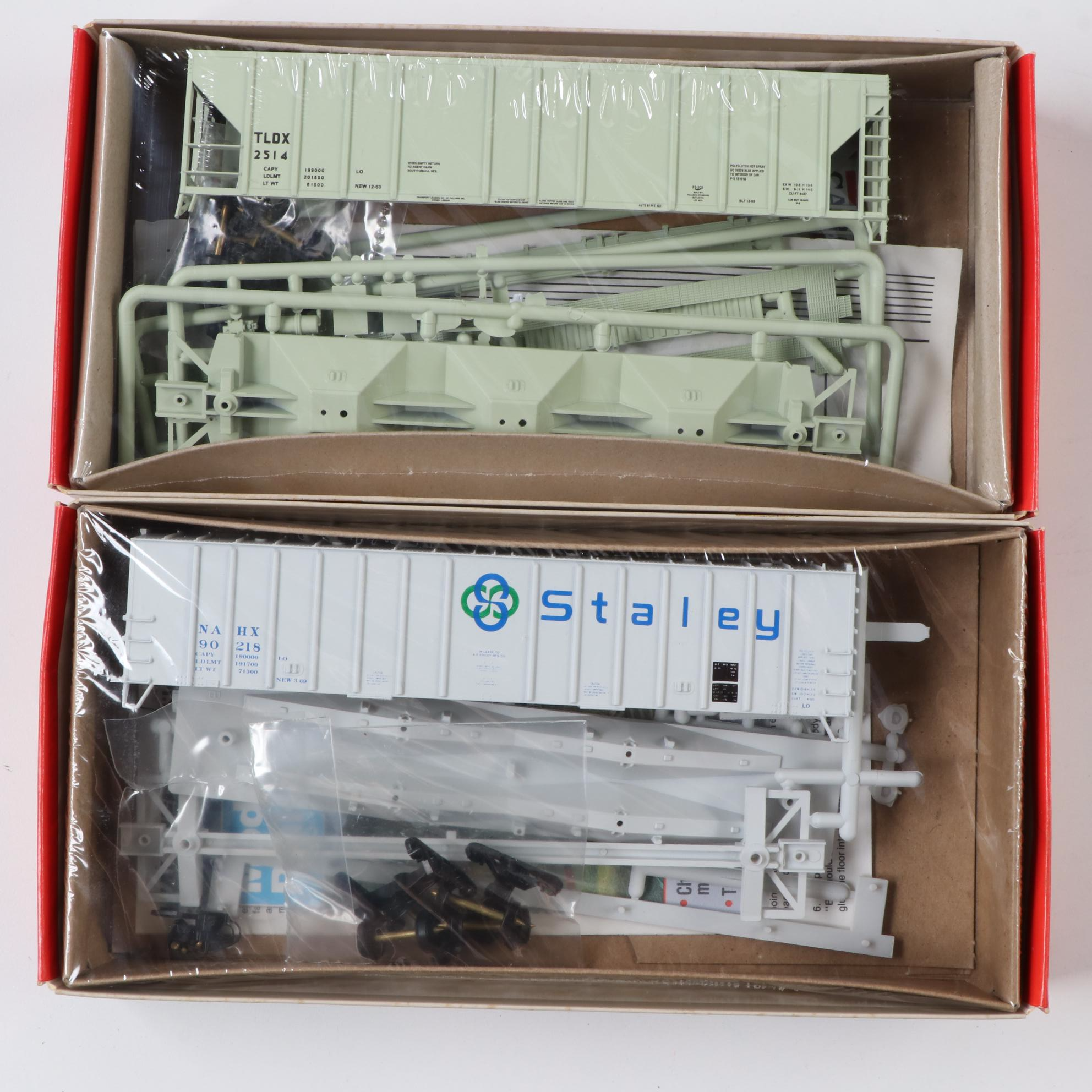 Walthers HO Scale Golden Age, Transition, Diesel Era Train Cars