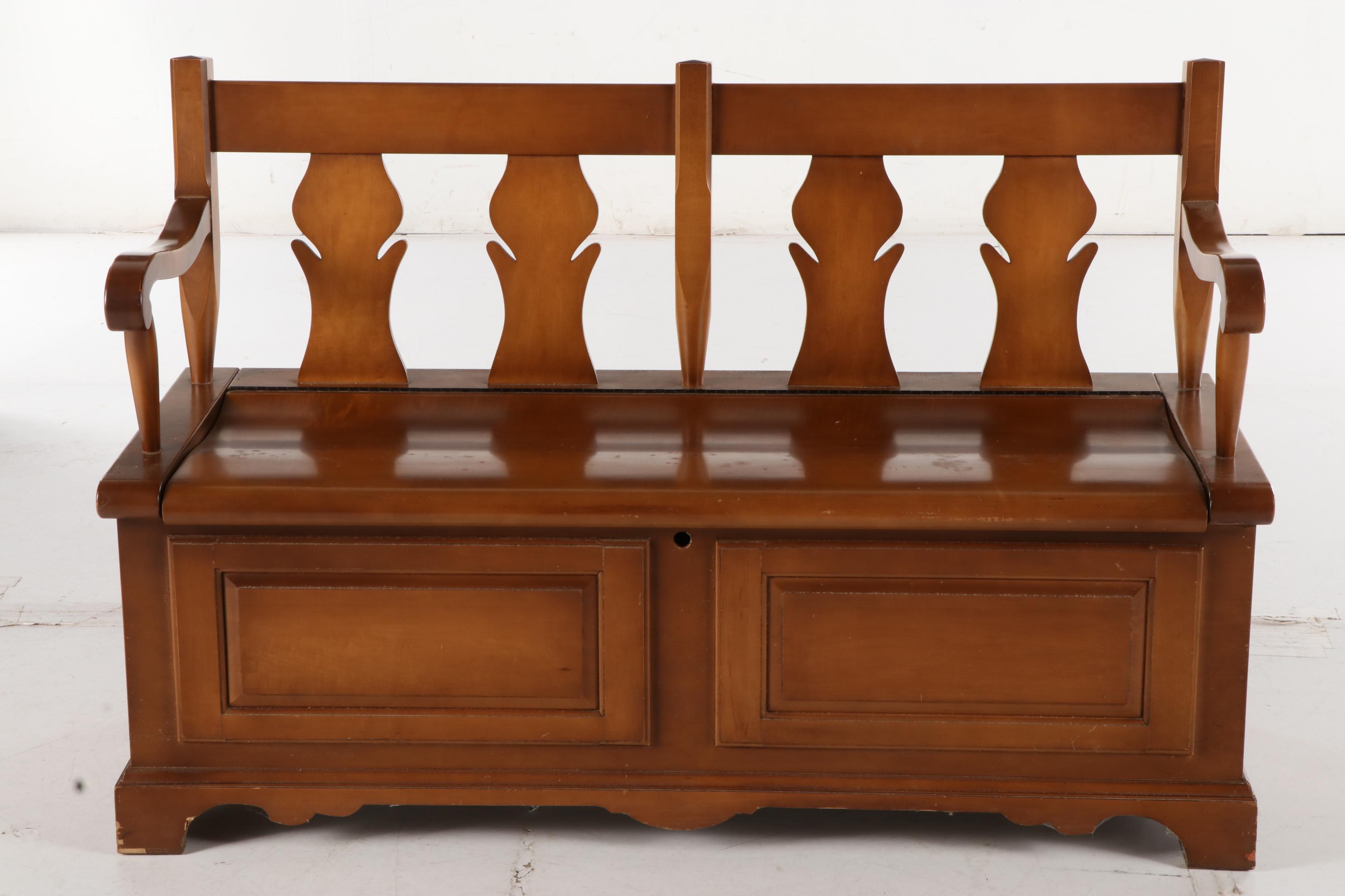 Lane Storage Bench with Cedar Interior, Late 20th Century