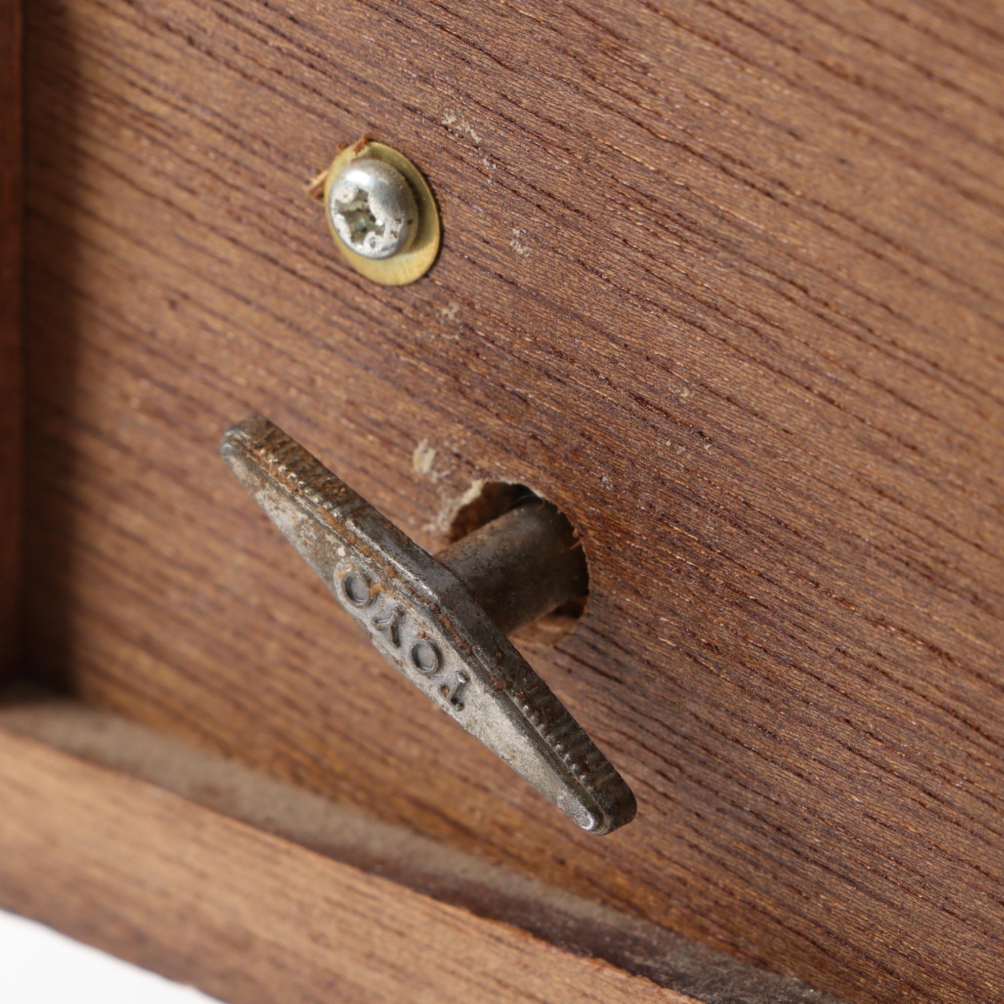 Toyo Walnut Five-Drawer Jewelry Music Box