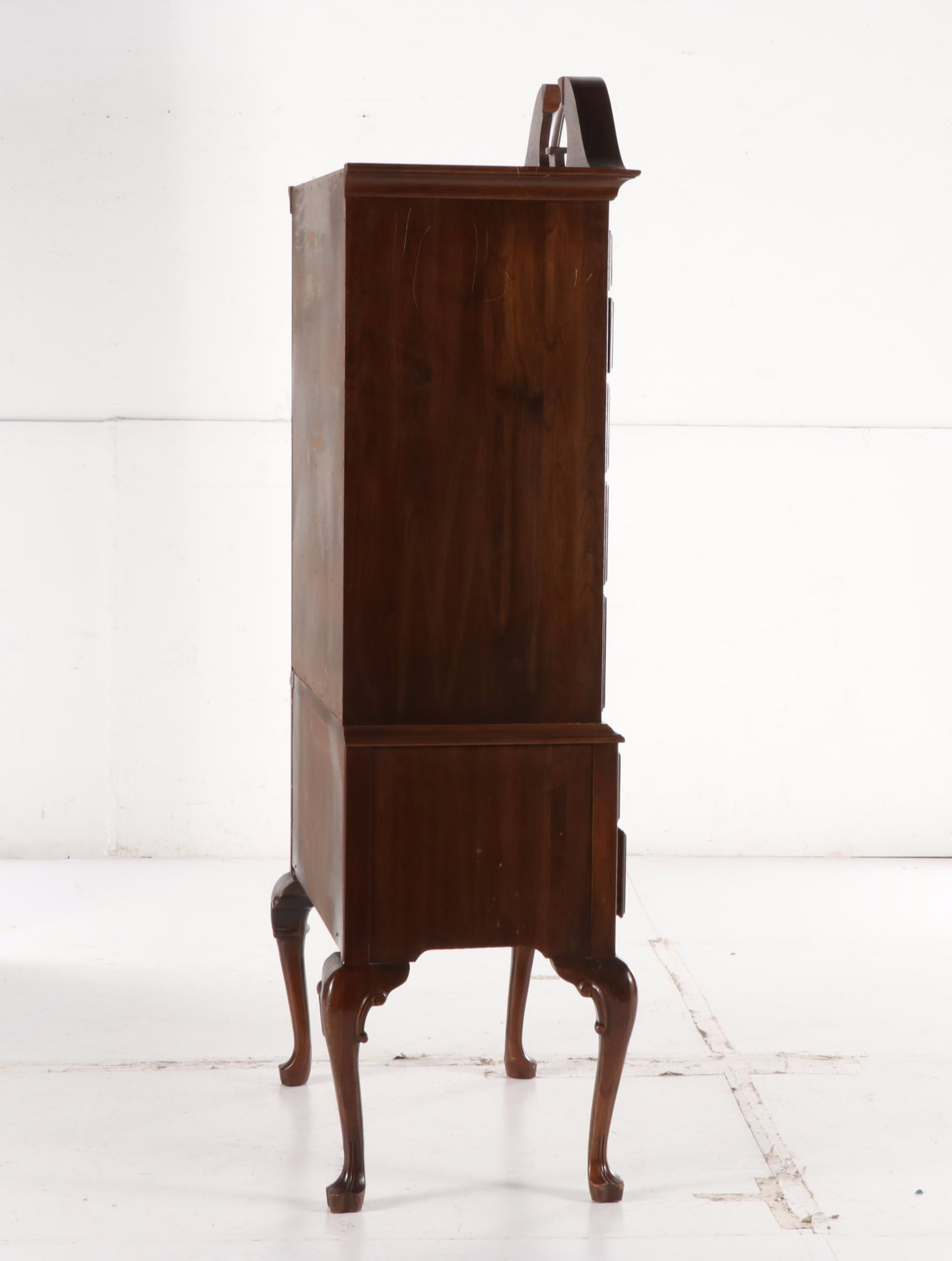 Ethan Allen Queen Anne Style Cherrywood Highboy, Late 20th Century