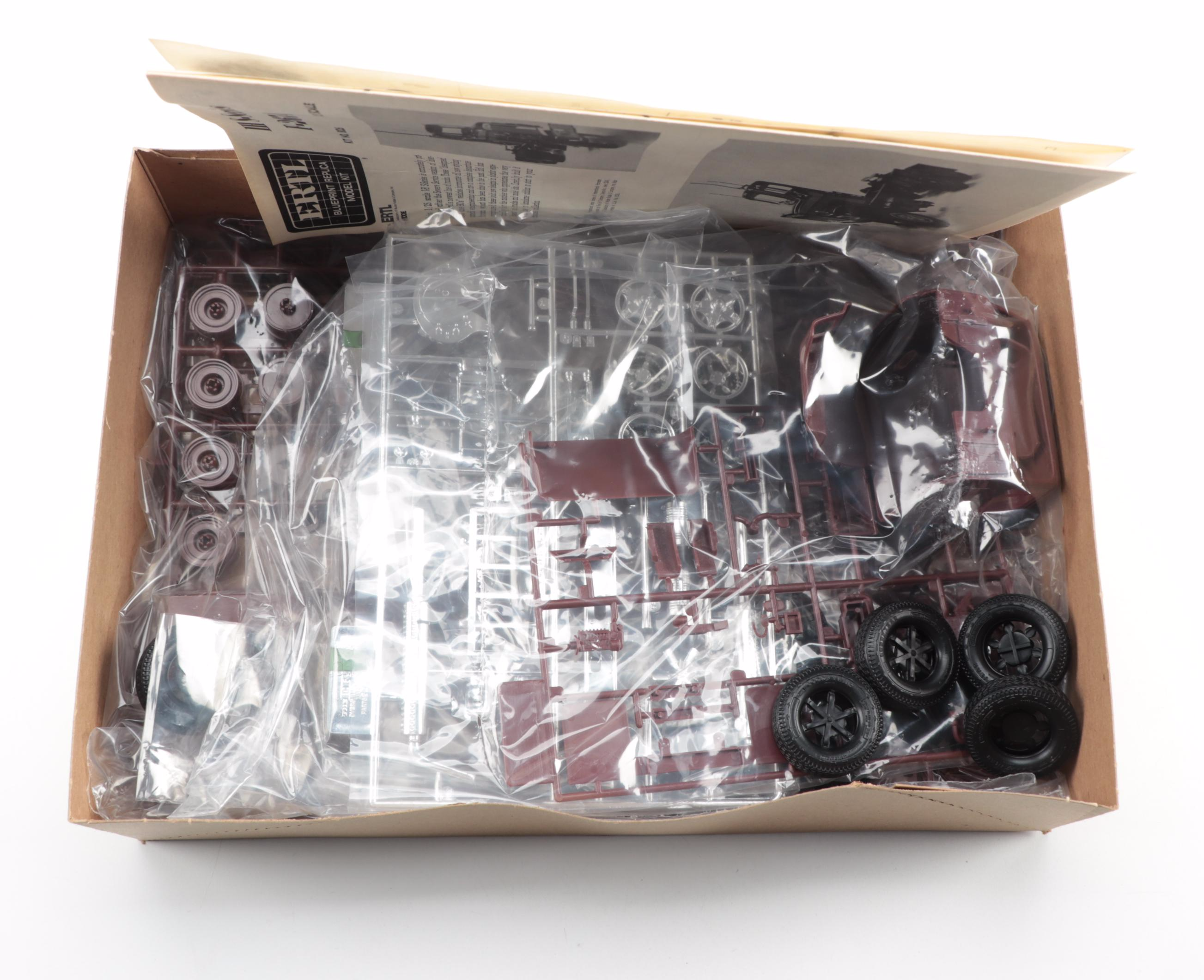 Ertl Mack DM 800 and International Truck Model Kits