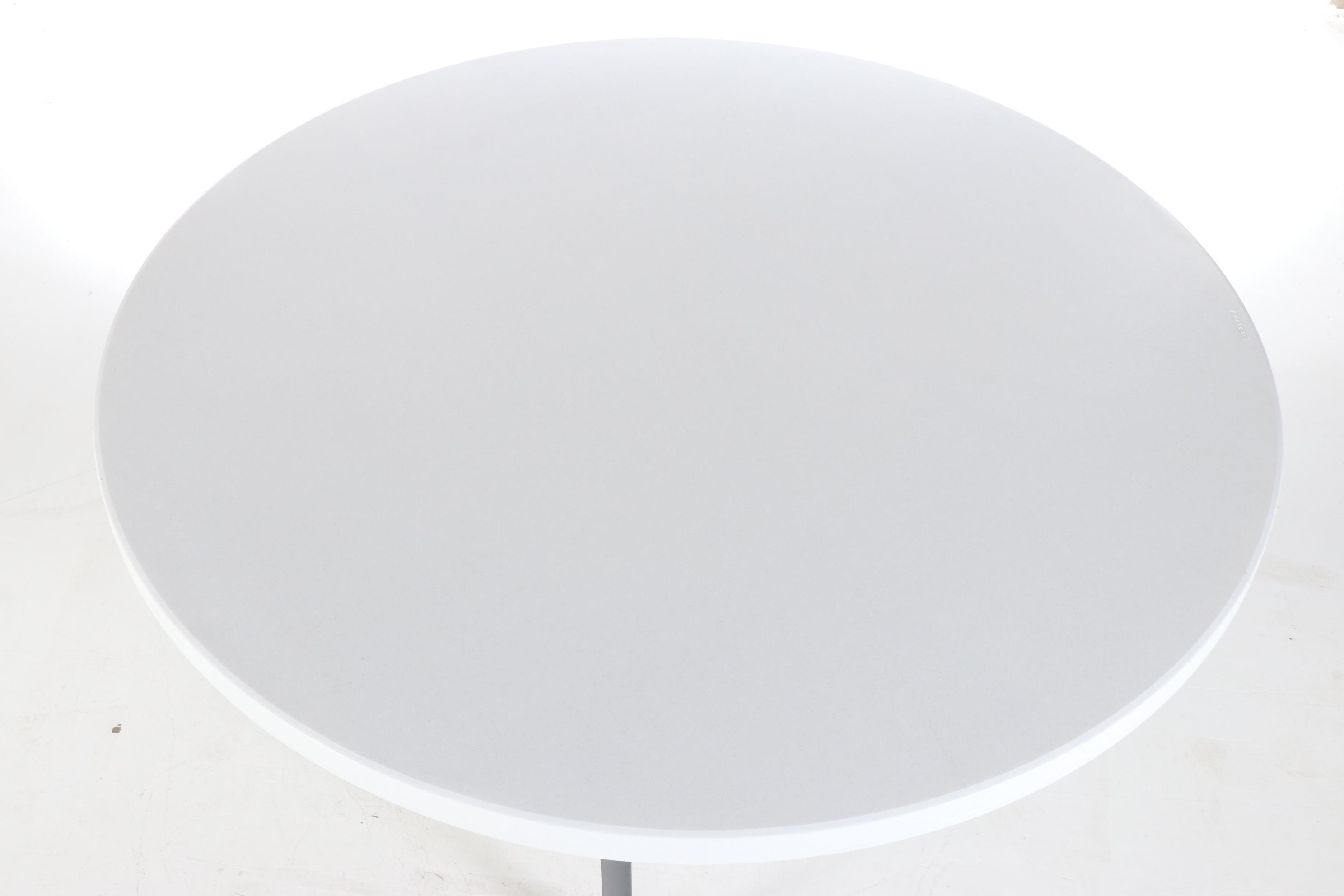 Lifetime 6' Round Polyethylene Folding Banquet Table