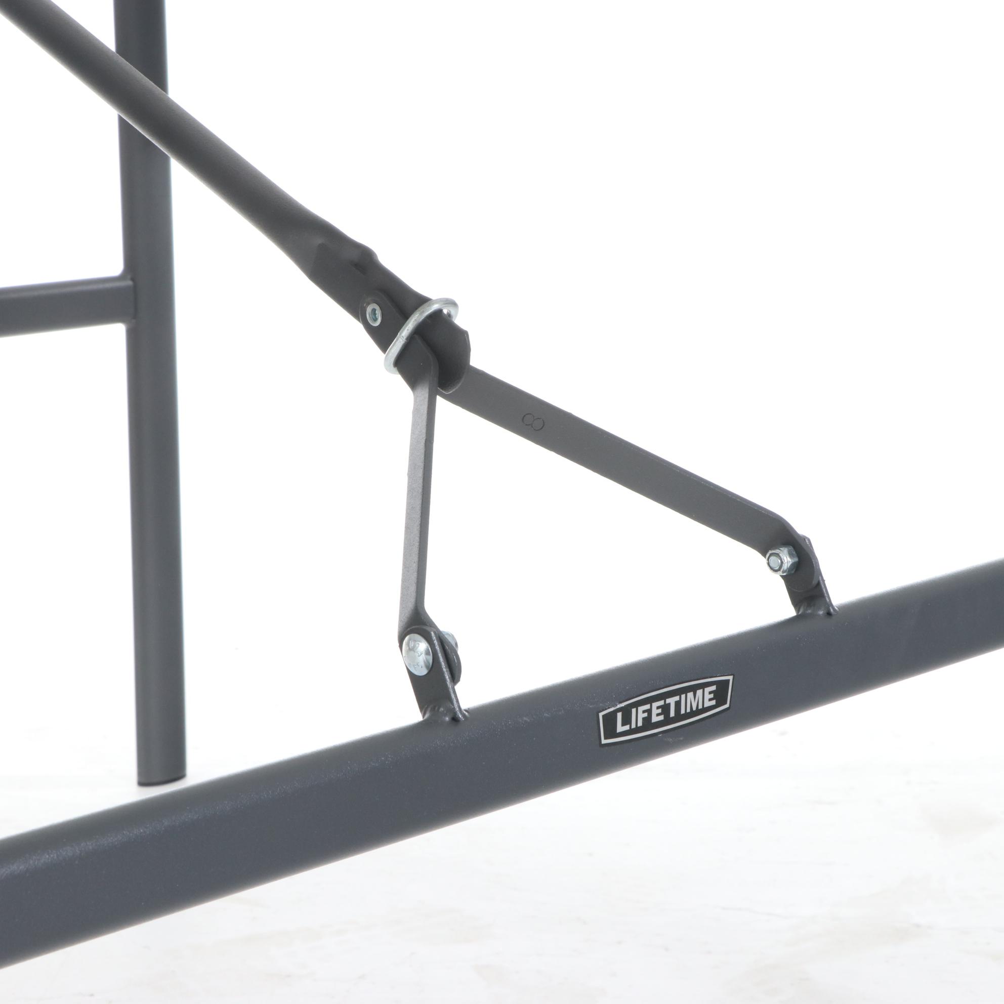 Lifetime 6' Round Polyethylene Folding Banquet Table