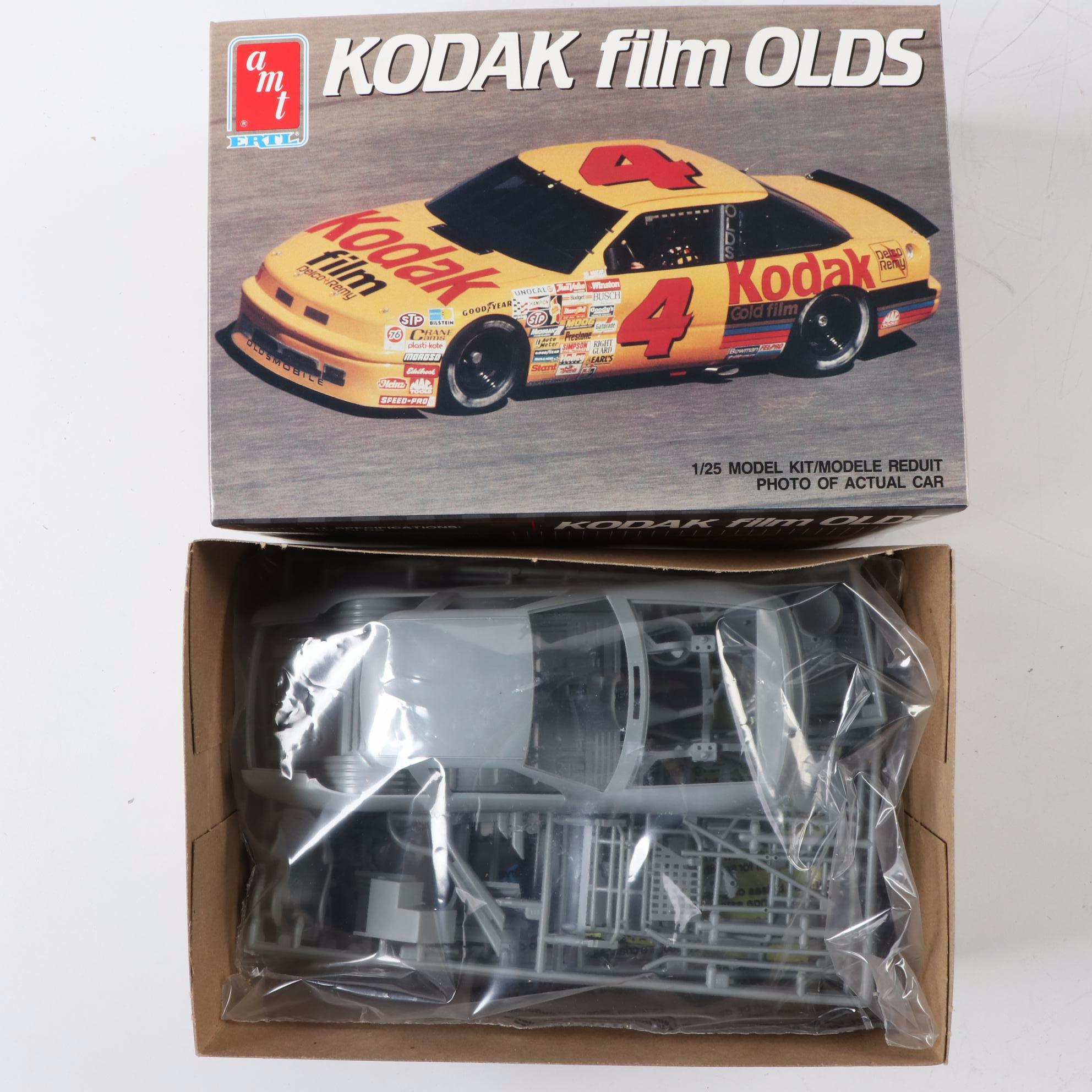 AMT Ertl Coors Bill Elliott Ford Thunderbird and Other Race Car Model Kits