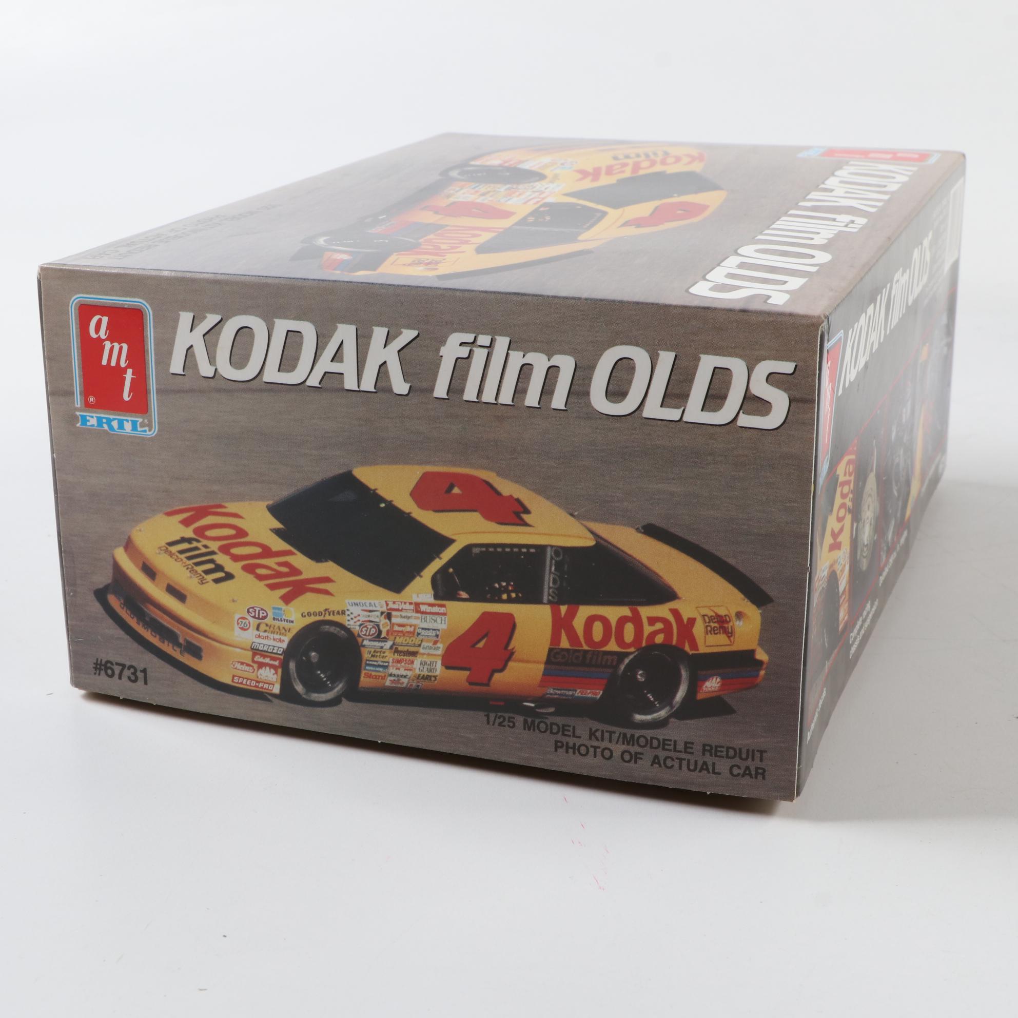 AMT Ertl Coors Bill Elliott Ford Thunderbird and Other Race Car Model Kits