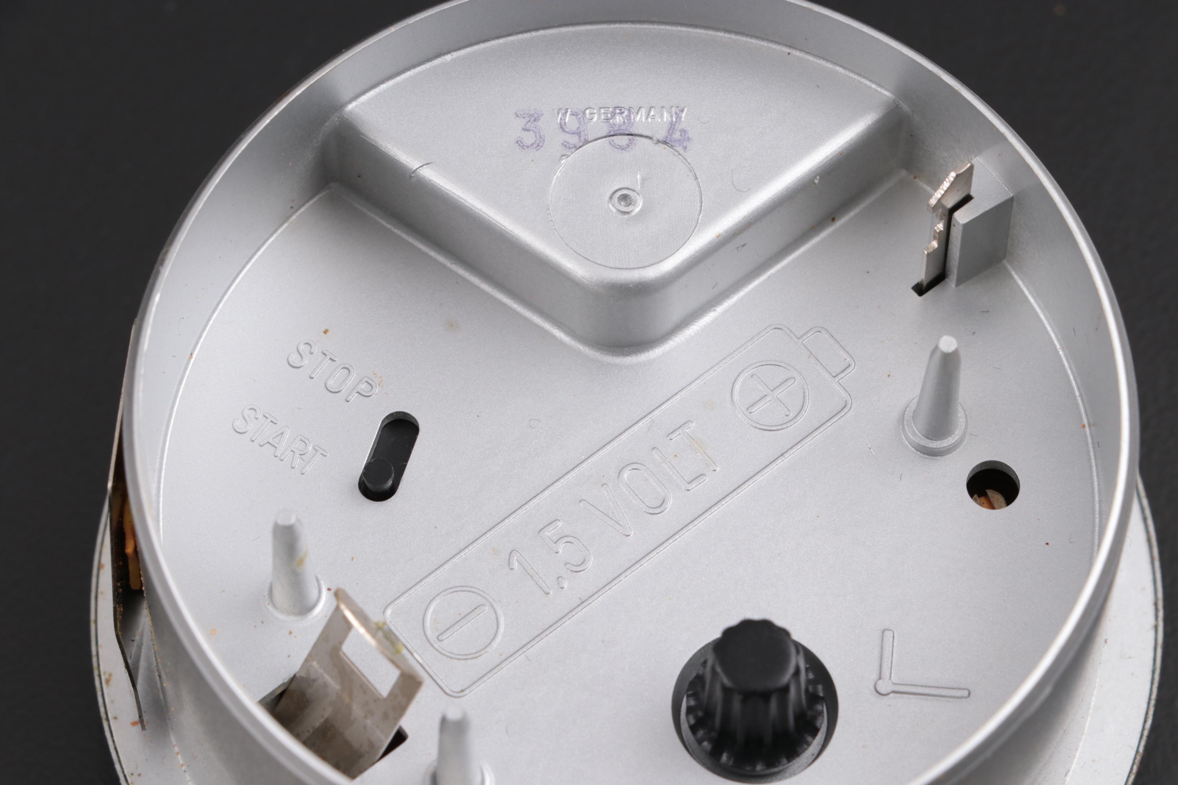 Daum Crystal Desk Clock, Late 20th to 21st Century