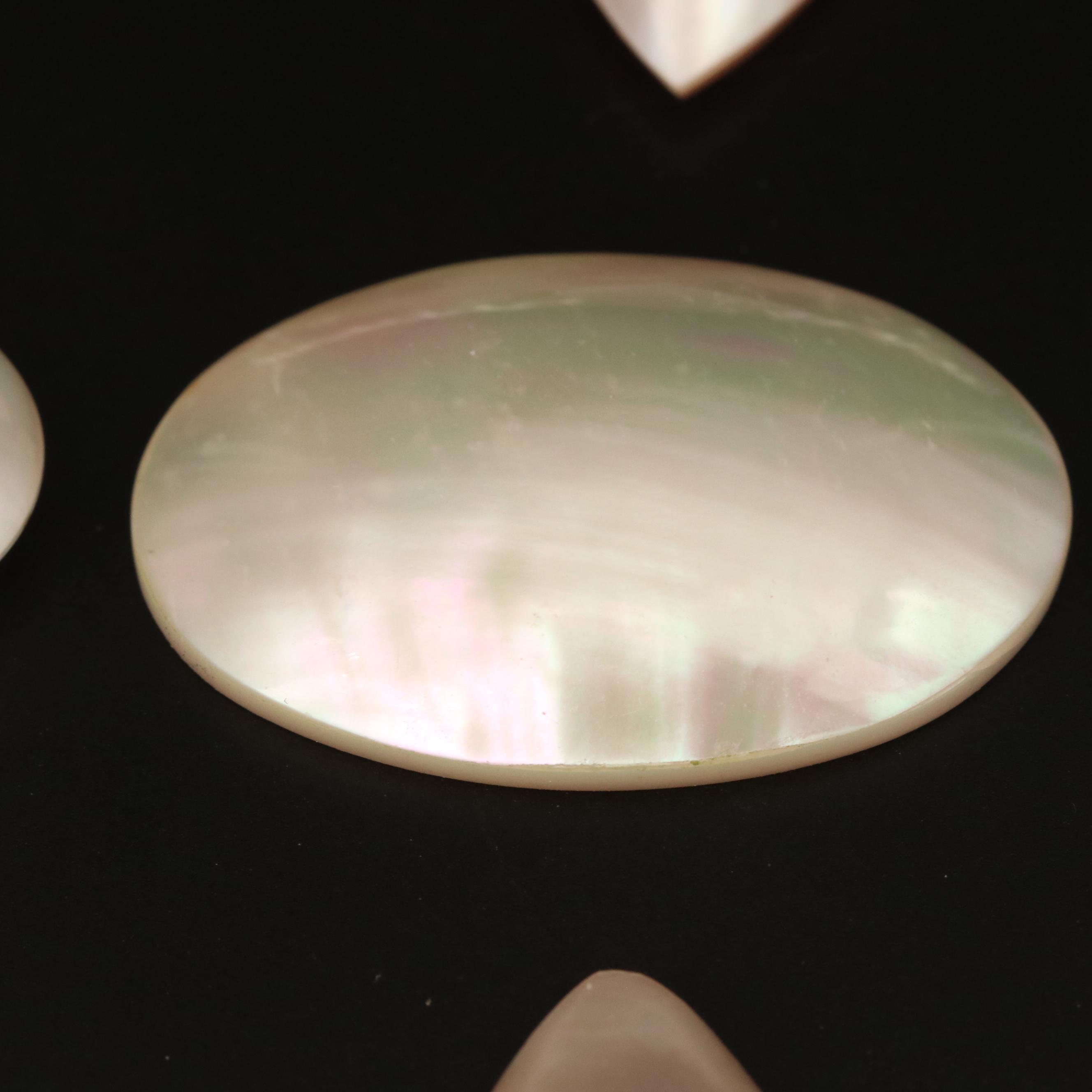 Loose Round and Mabé Pearls