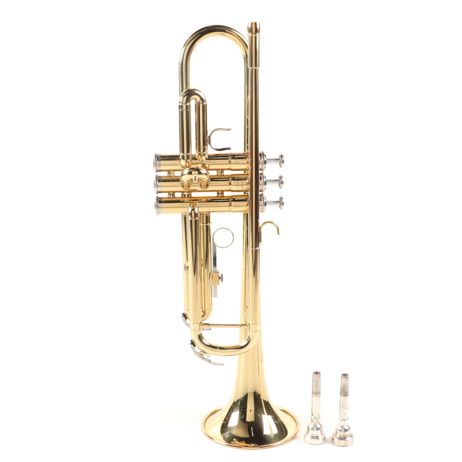 Yamaha YTR-2335 Bb Trumpet with Mouthpieces and Case
