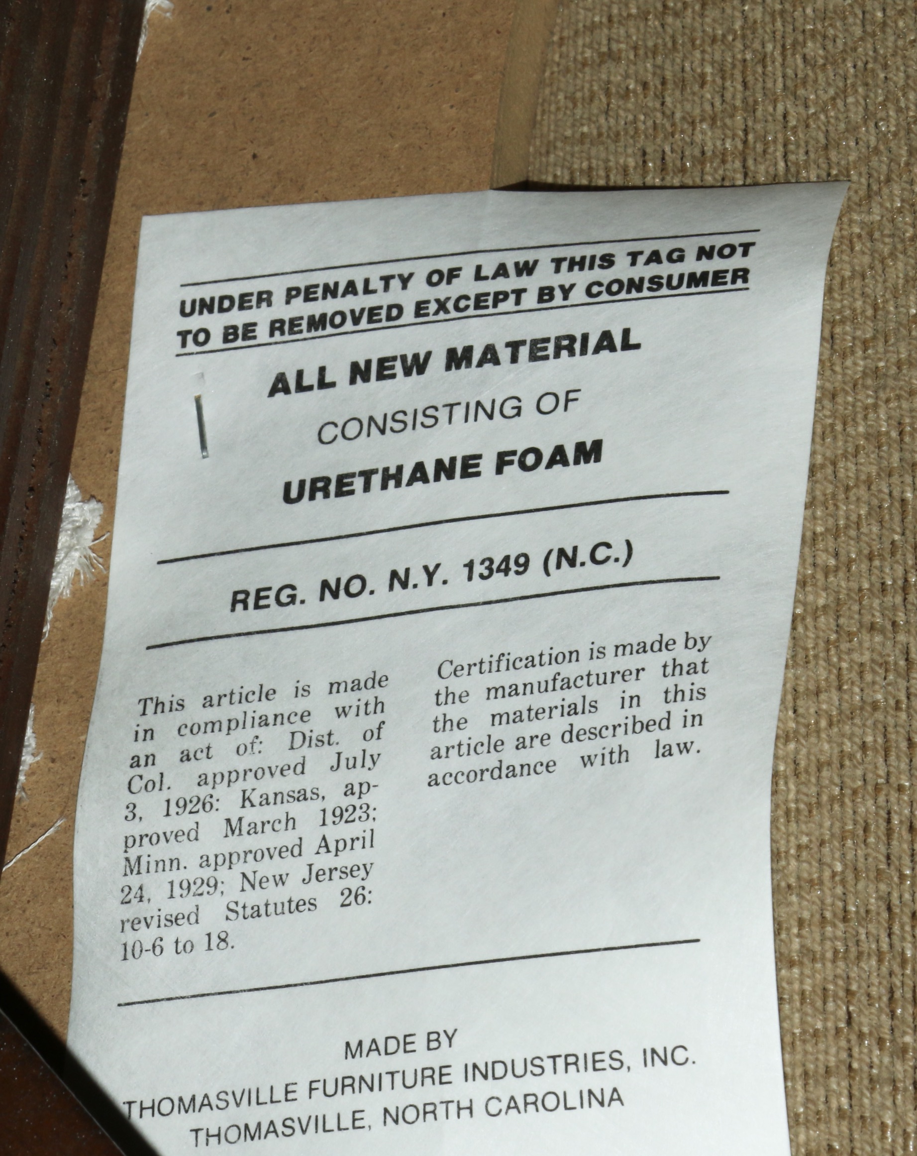 Thomasville Double Pedestal Dining Table and Queen Anne Style Chairs