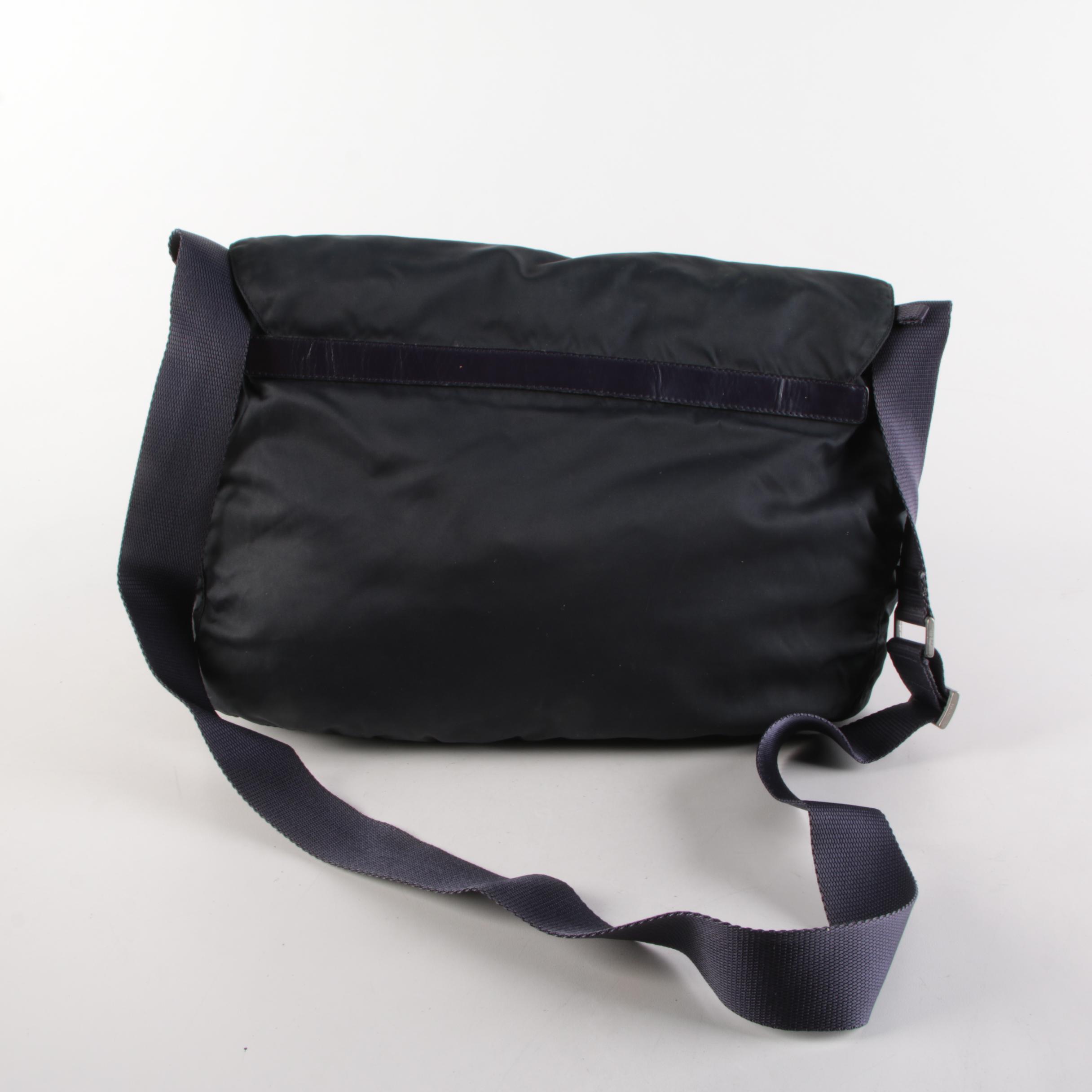 Prada Navy Blue Tessuto Messenger Bag in Nylon and Leather