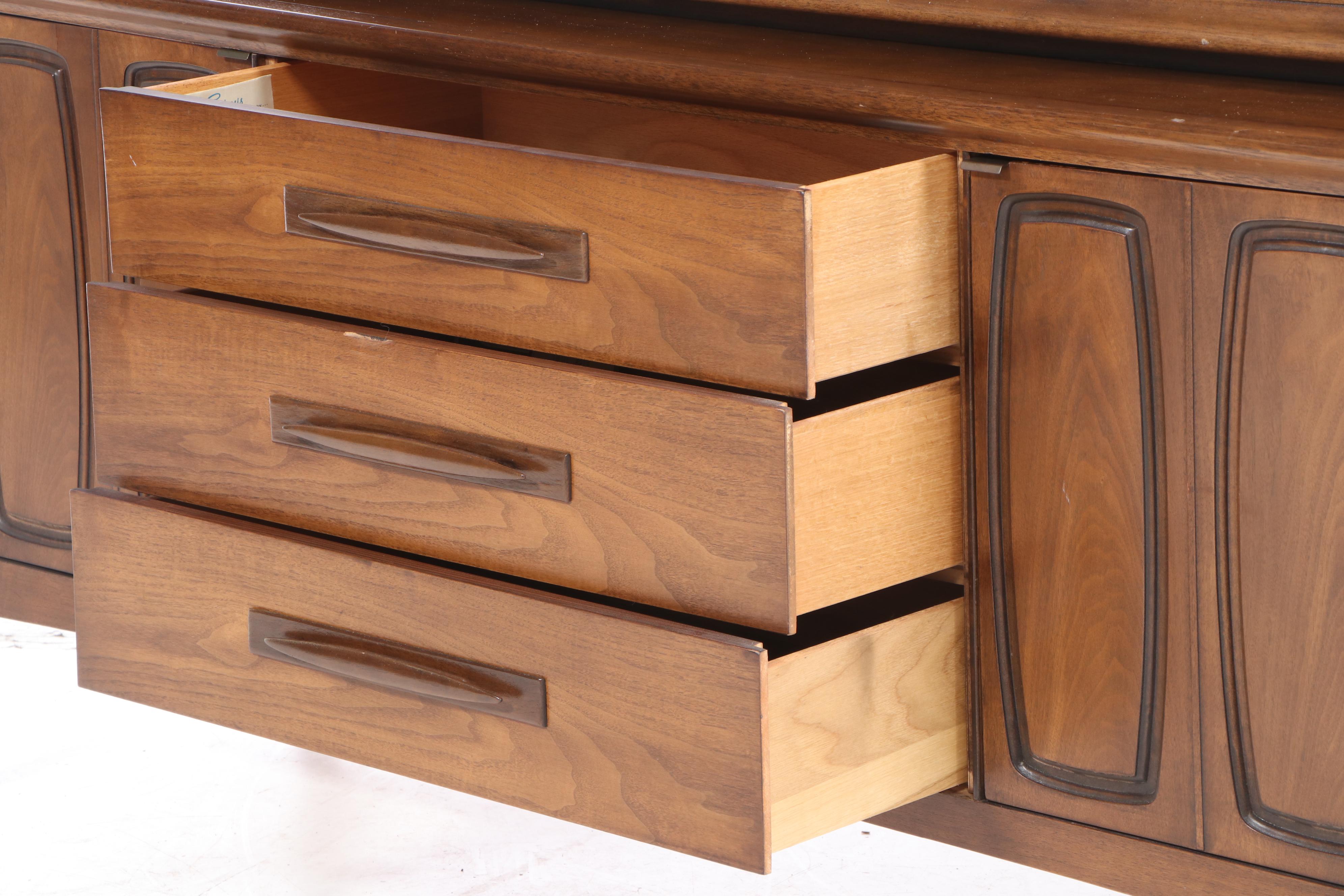 Broyhill Premier "Emphasis" Mid Century Modern Illuminated Walnut China Cabinet