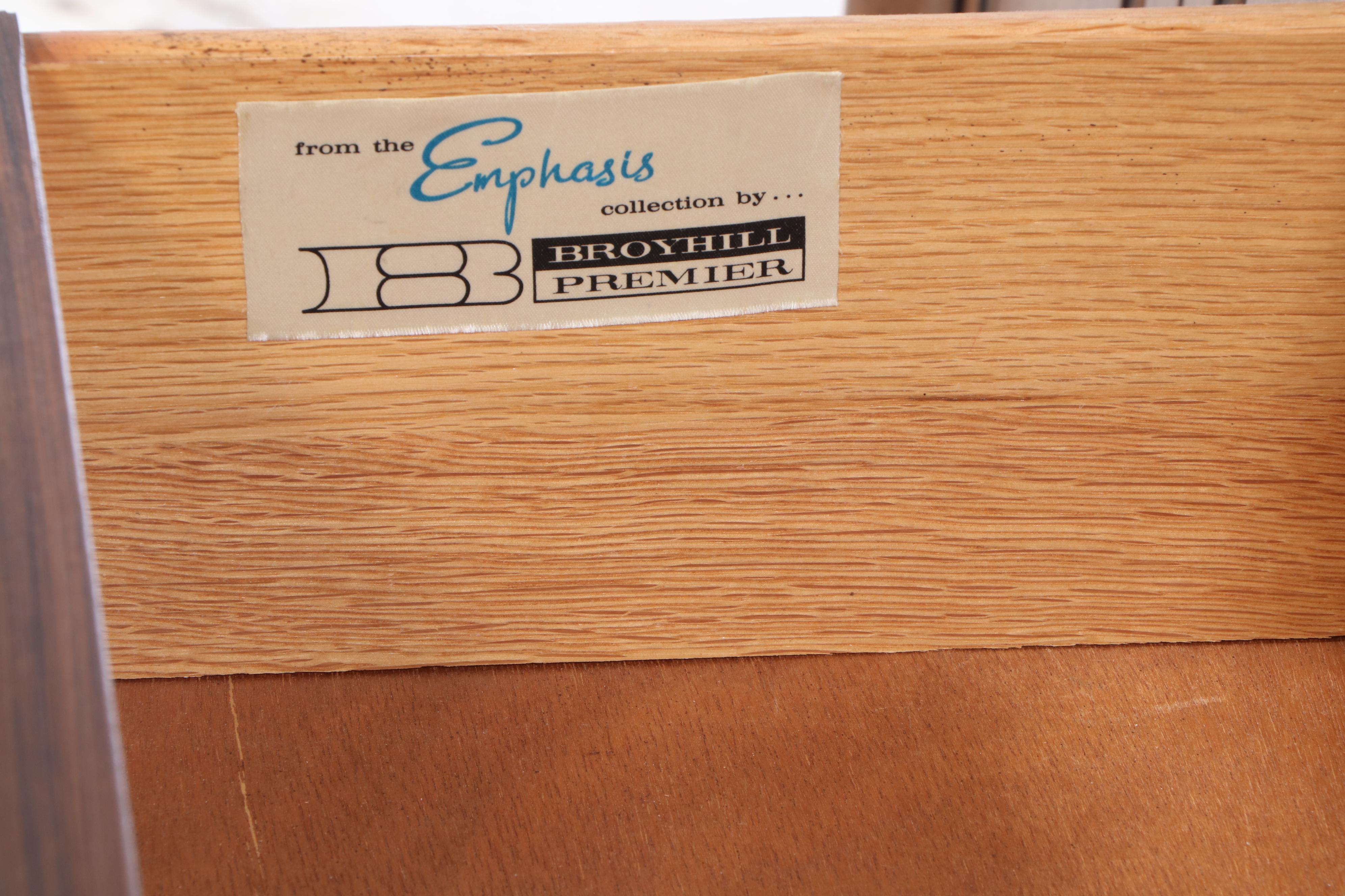 Broyhill Premier "Emphasis" Mid Century Modern Illuminated Walnut China Cabinet