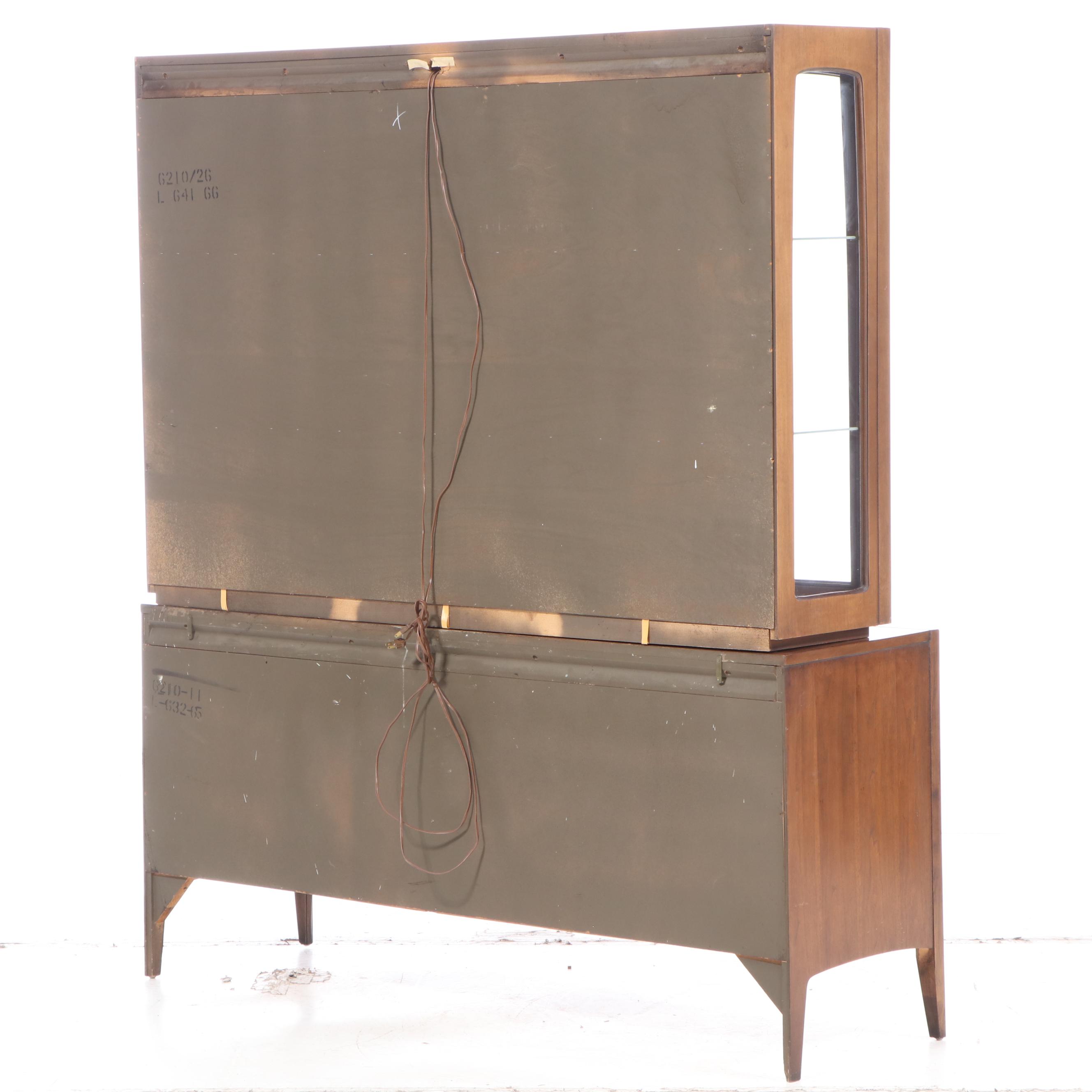 Broyhill Premier "Emphasis" Mid Century Modern Illuminated Walnut China Cabinet