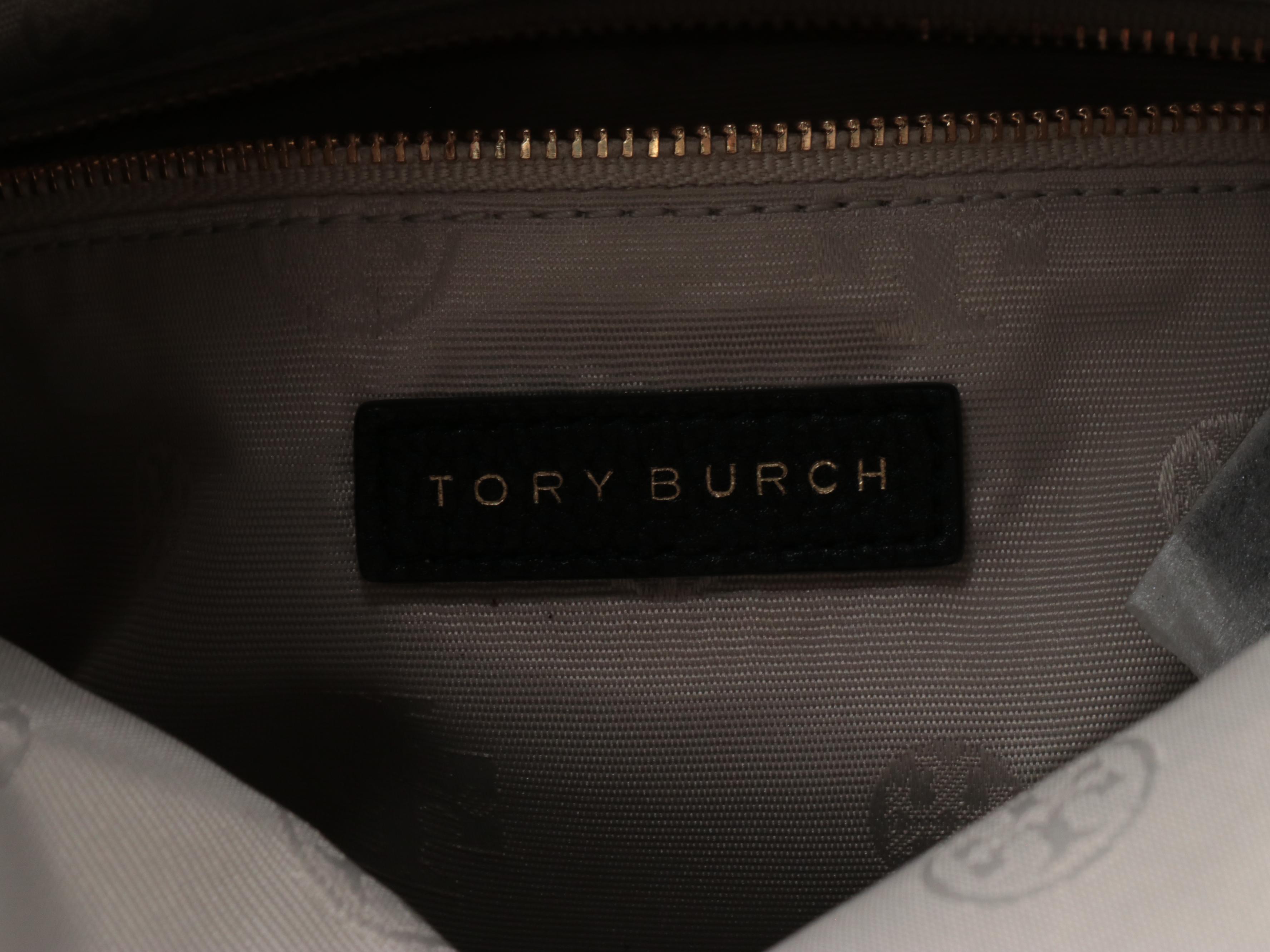 Tory Burch Amanda Foldover Crossbody Bag in Black Grained Leather