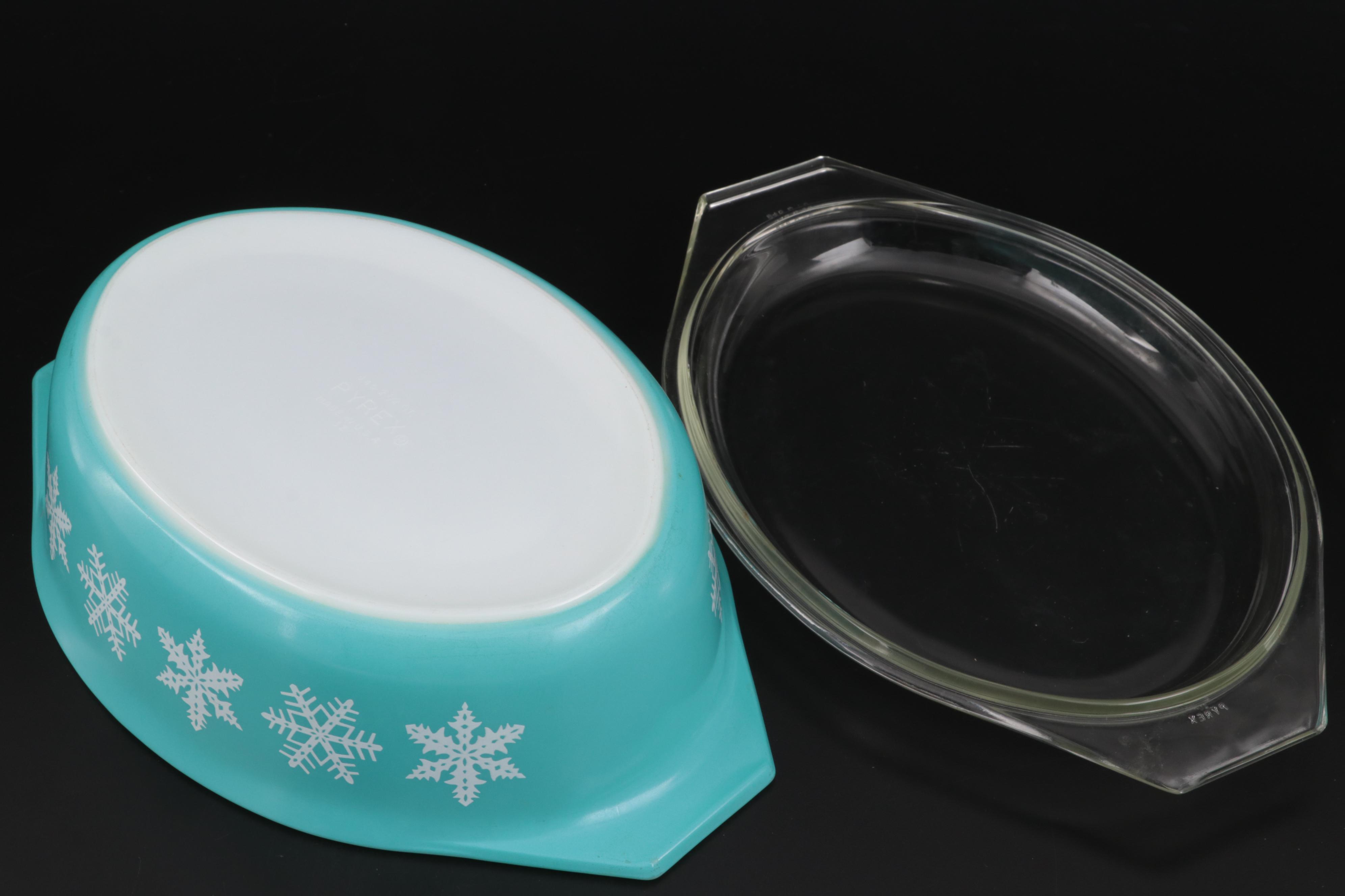 Pyrex "Butterprint" Cinderella Bowls with "Snowflake" Casserole Dish