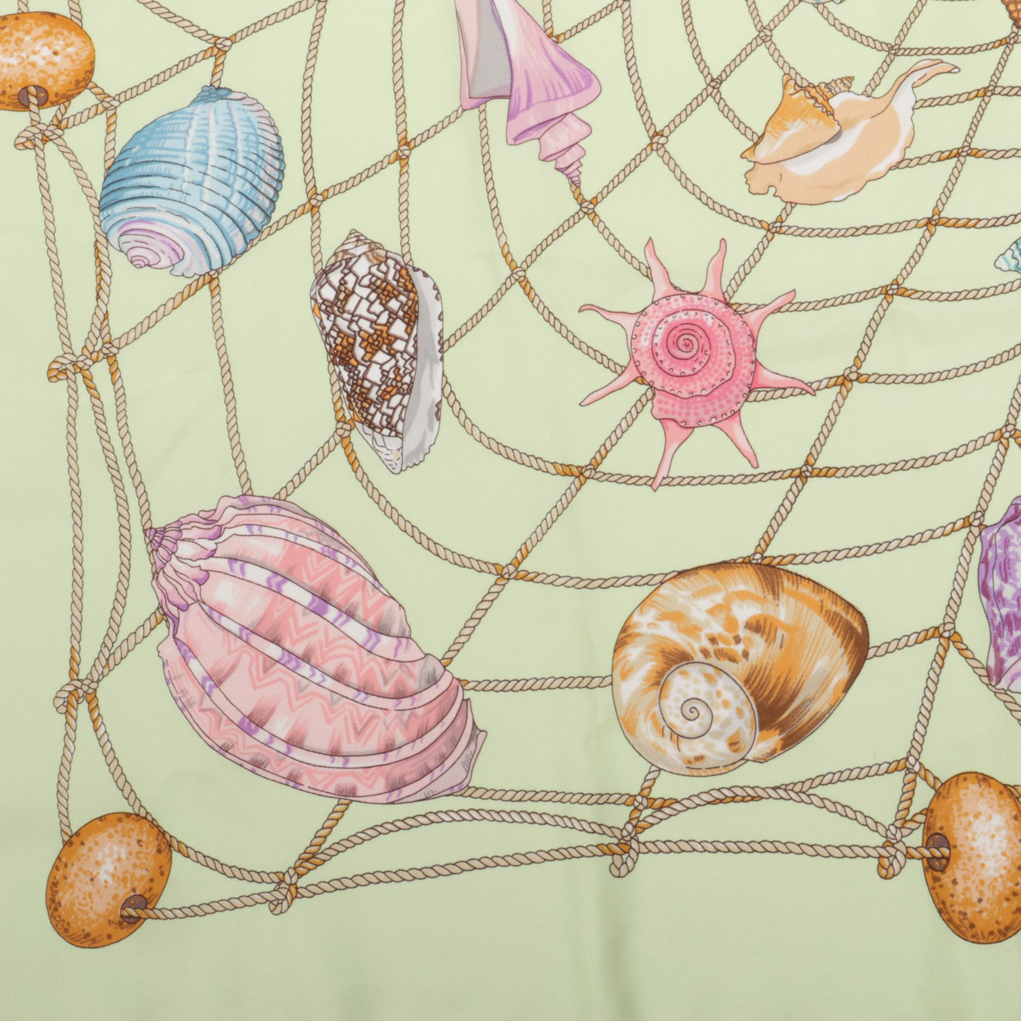 Gucci Printed Silk Twill Scarf in Multicolor Seashell and Net Motif
