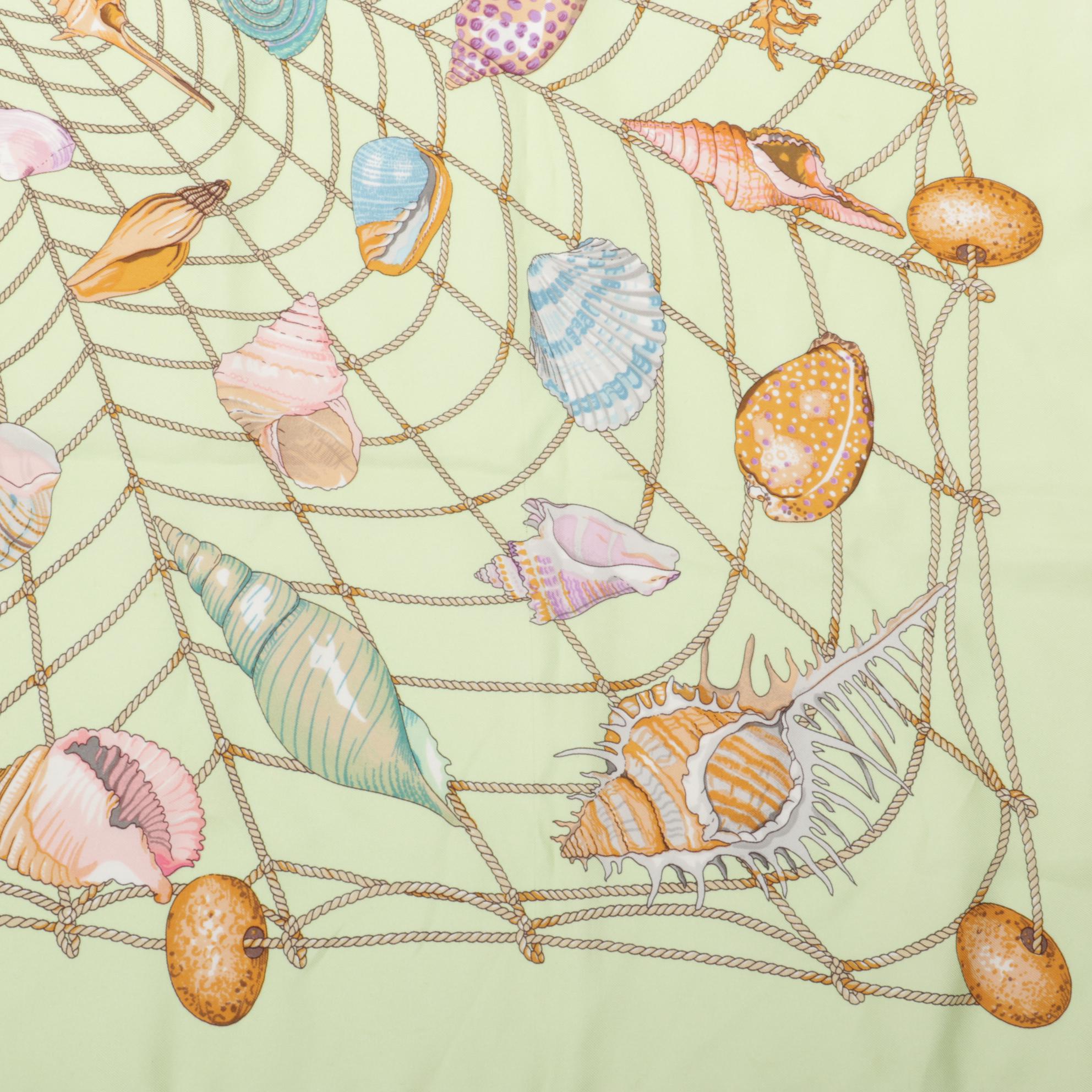 Gucci Printed Silk Twill Scarf in Multicolor Seashell and Net Motif