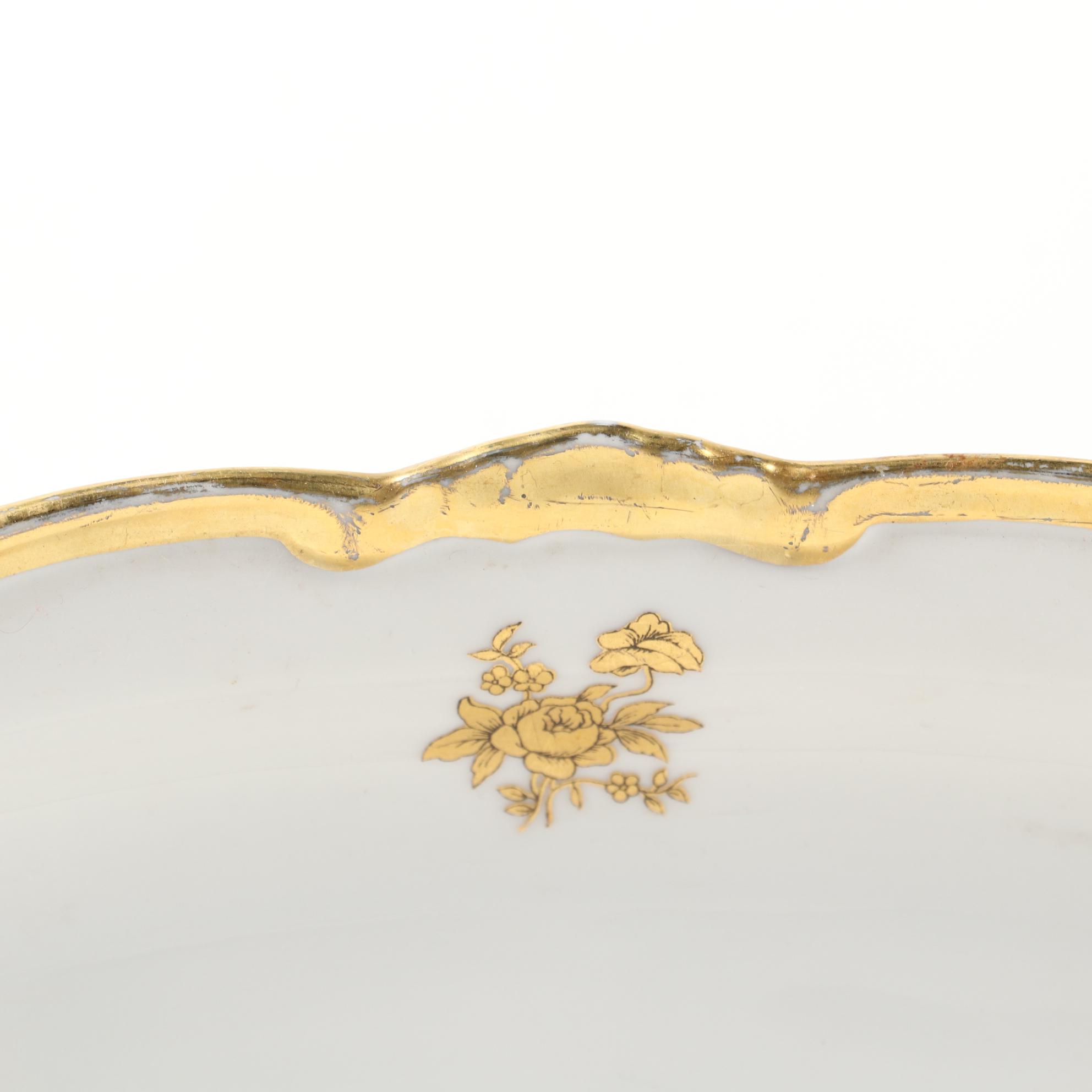 Weimar "Katharina" Porcelain Serveware and Porcelain Rose Table Décor