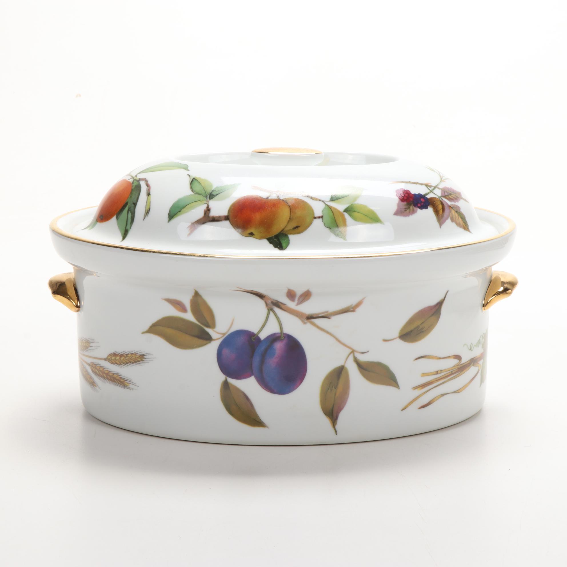 Royal Worcester "Evesham", "Fern Leaf", and Gold Encrusted Dinnerware