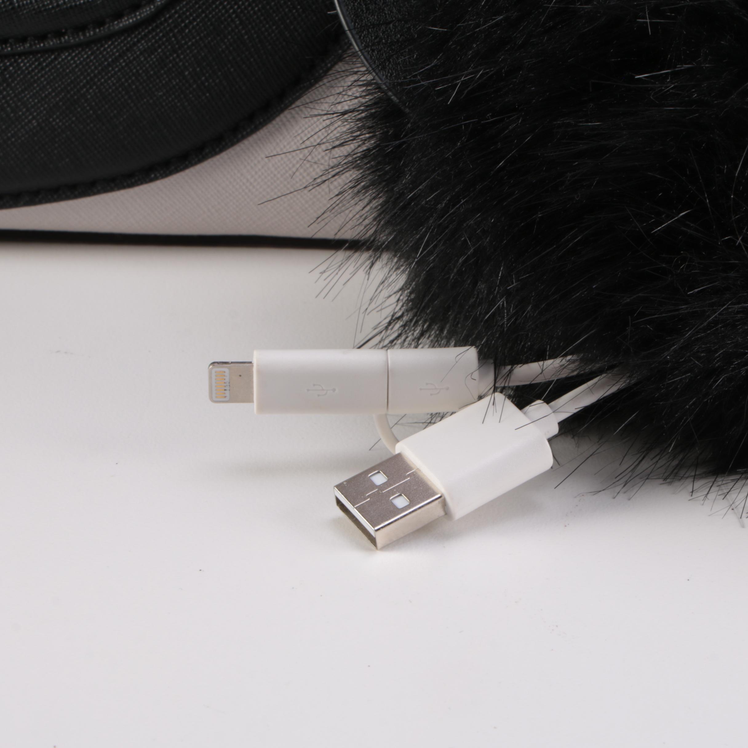 Kate Spade Jules on Pointe Swan Tote with Pom-Pom Portable Tech Charger