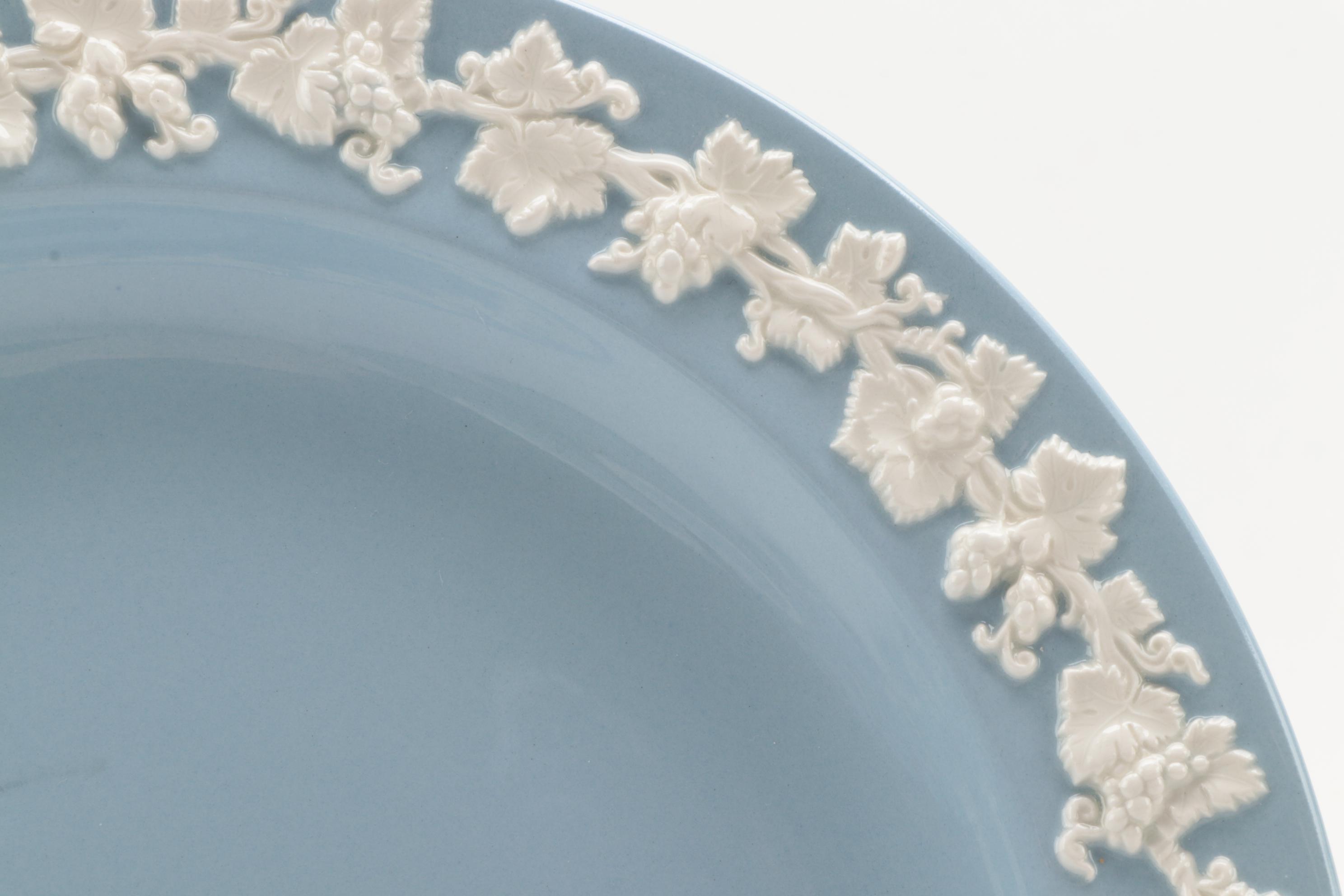 Wedgwood Etruria and Baralston Cream on Lavender Queensware Dinnerware
