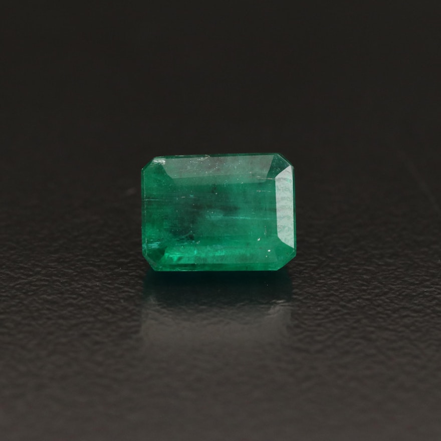 Loose 2.89 CT Rectangular Emerald