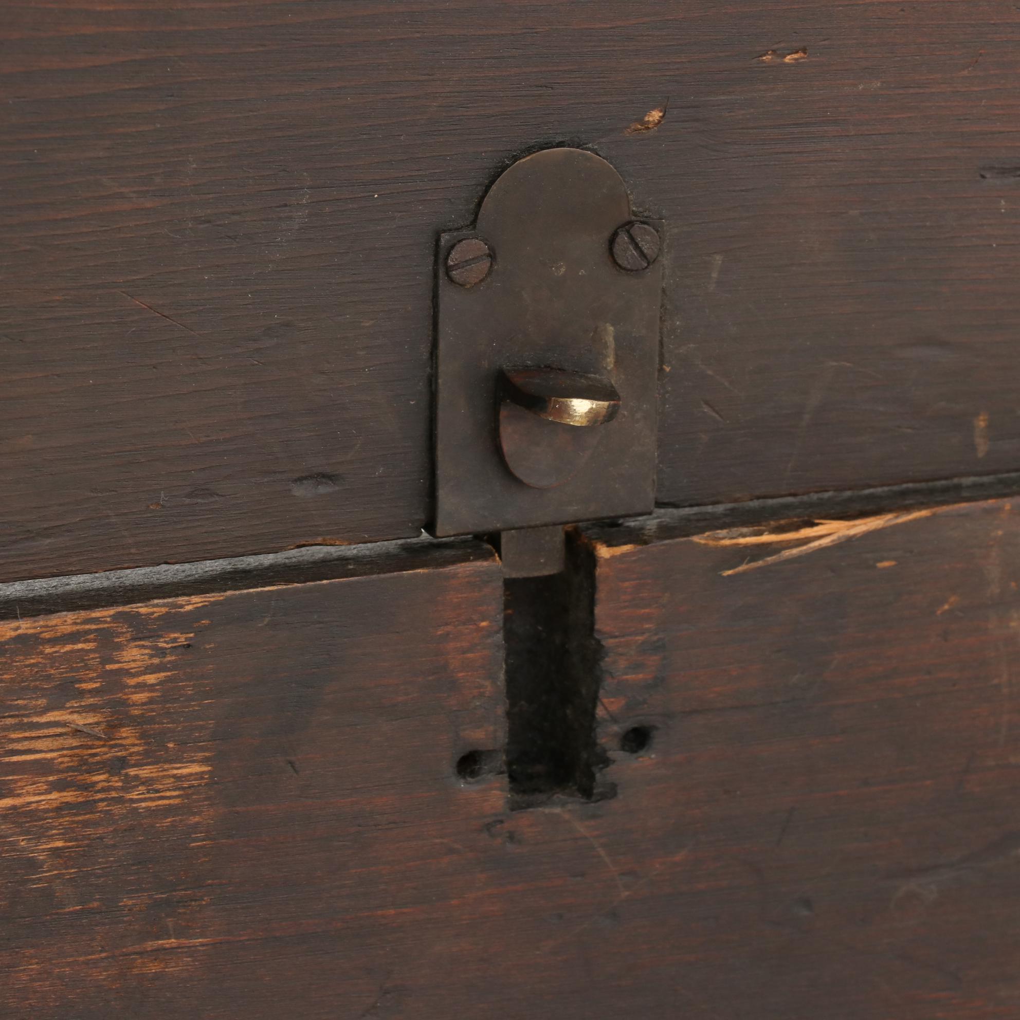 The Dean Electric Company Harmonic Converter Oak and Glass Case, Early 20th C.