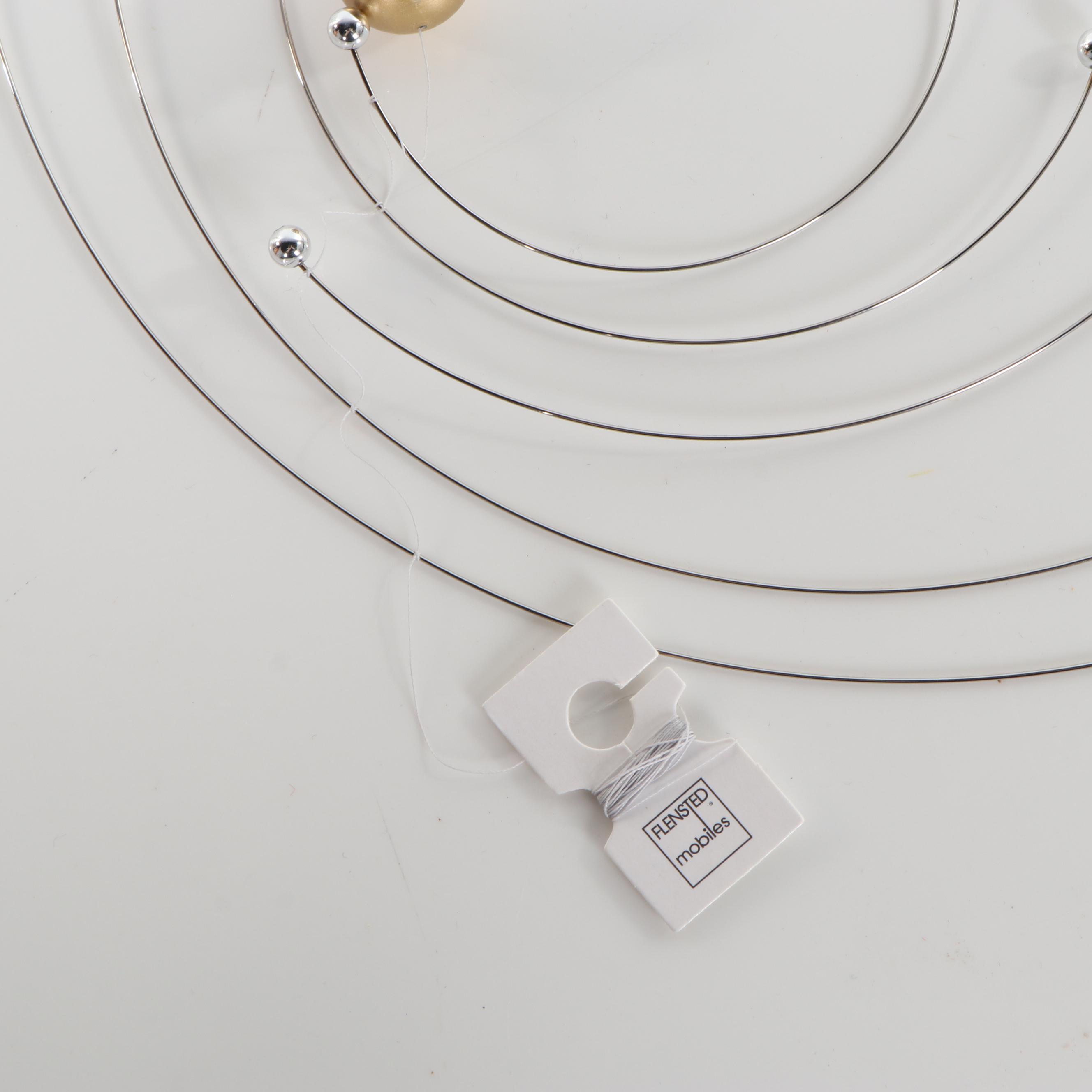 Flensted Mobiles "Niels Bohr Atom Model 1913," 2013