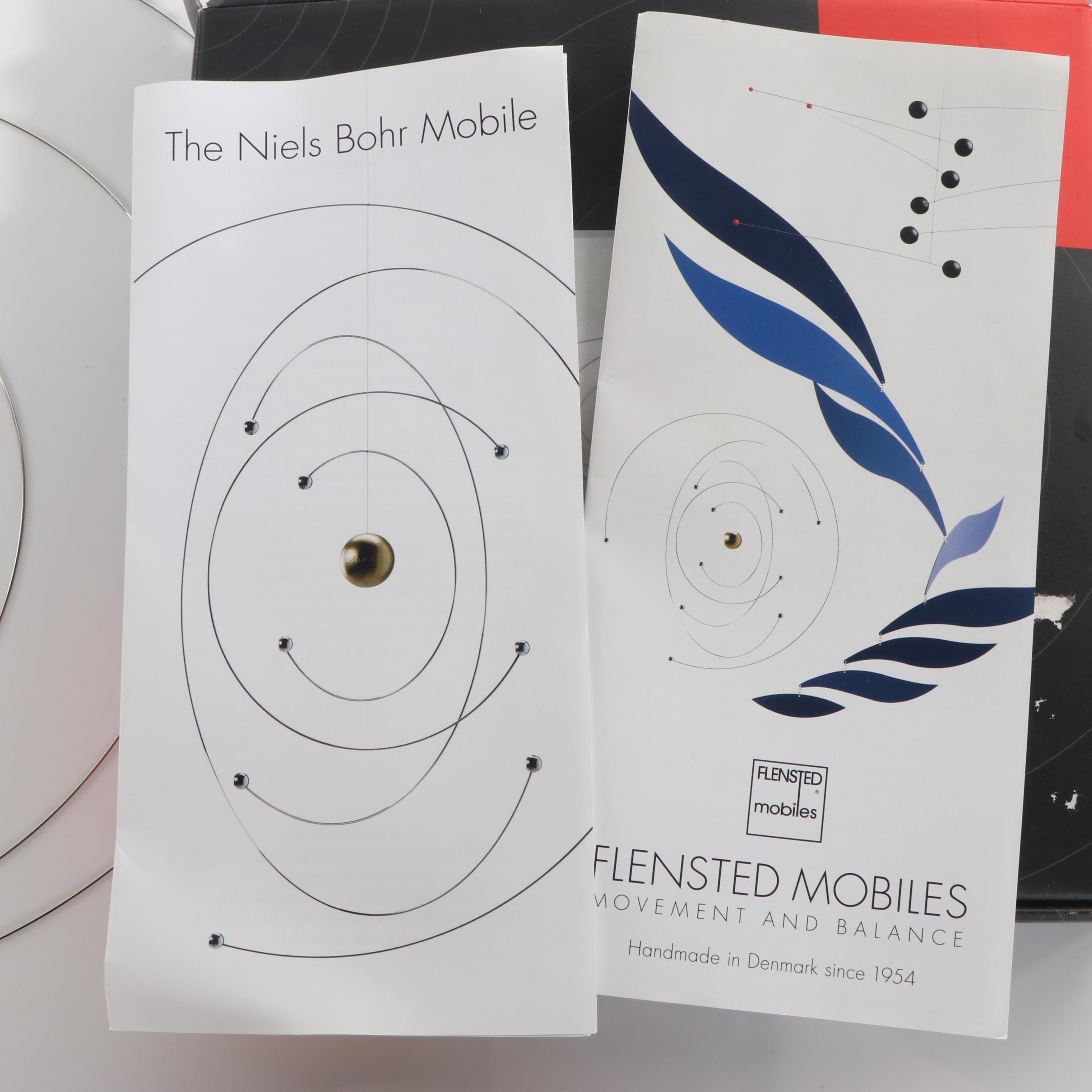 Flensted Mobiles "Niels Bohr Atom Model 1913," 2013