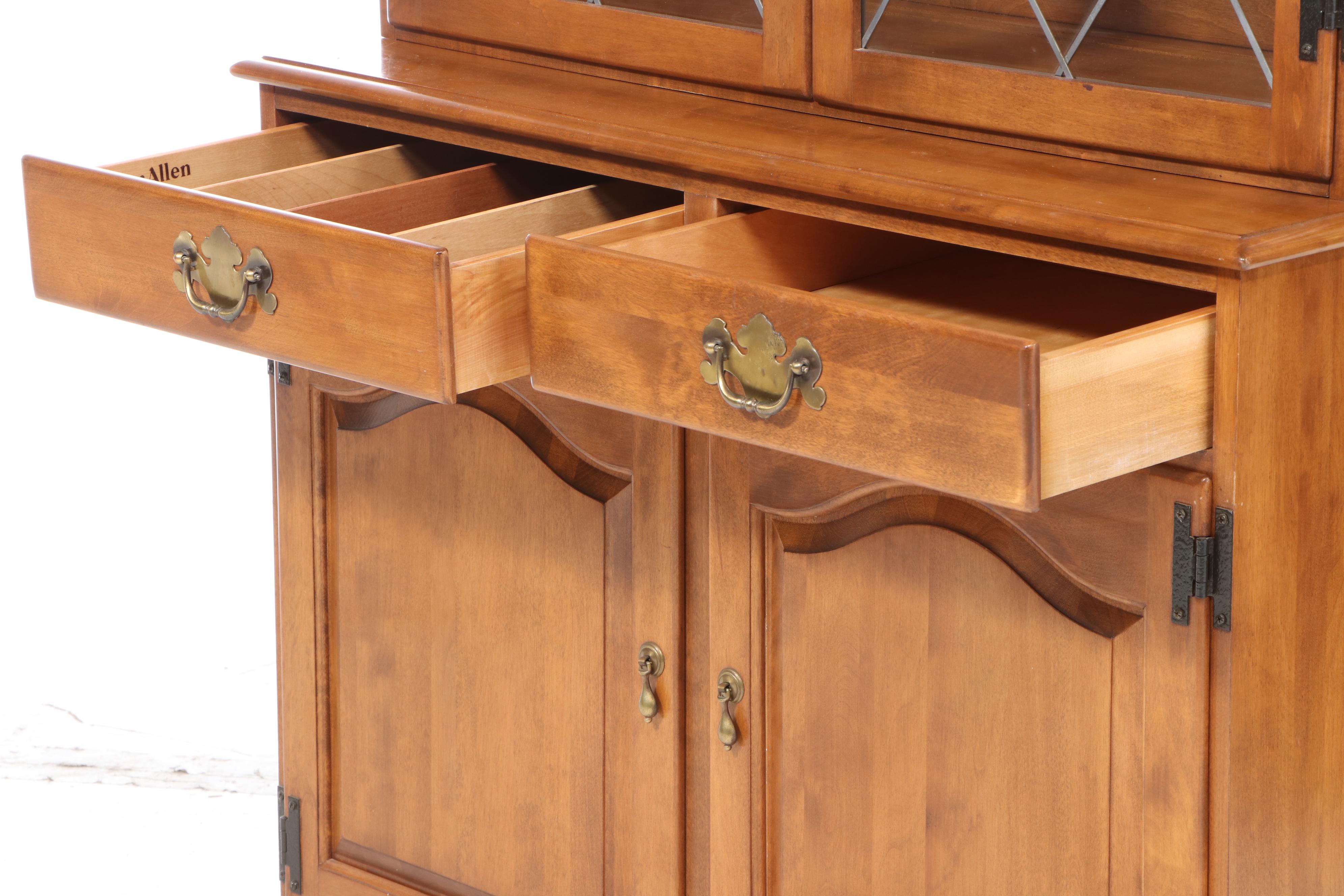 Ethan Allen Chippendale Style Maple China Cabinet, Late 20th Century