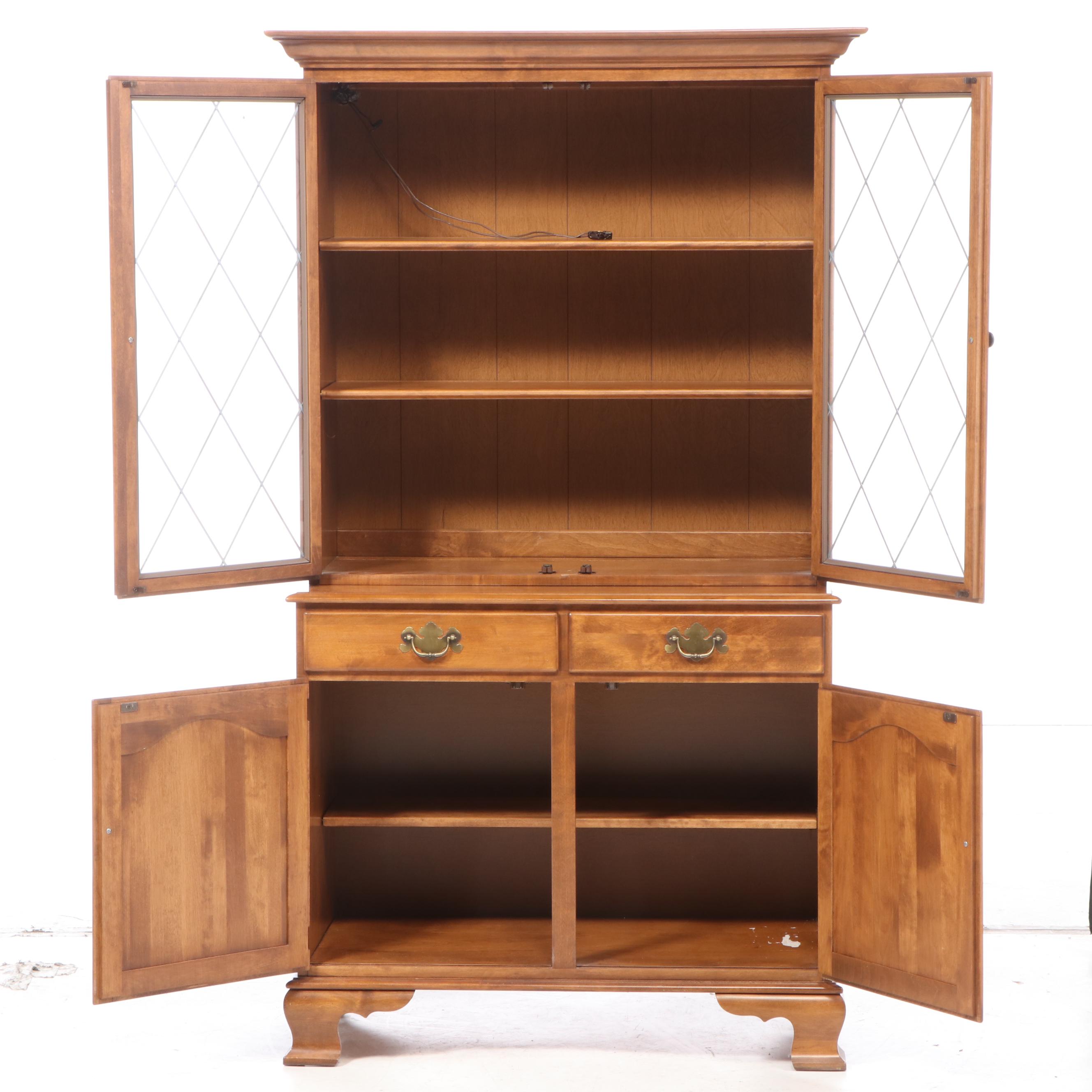 Ethan Allen Chippendale Style Maple China Cabinet, Late 20th Century